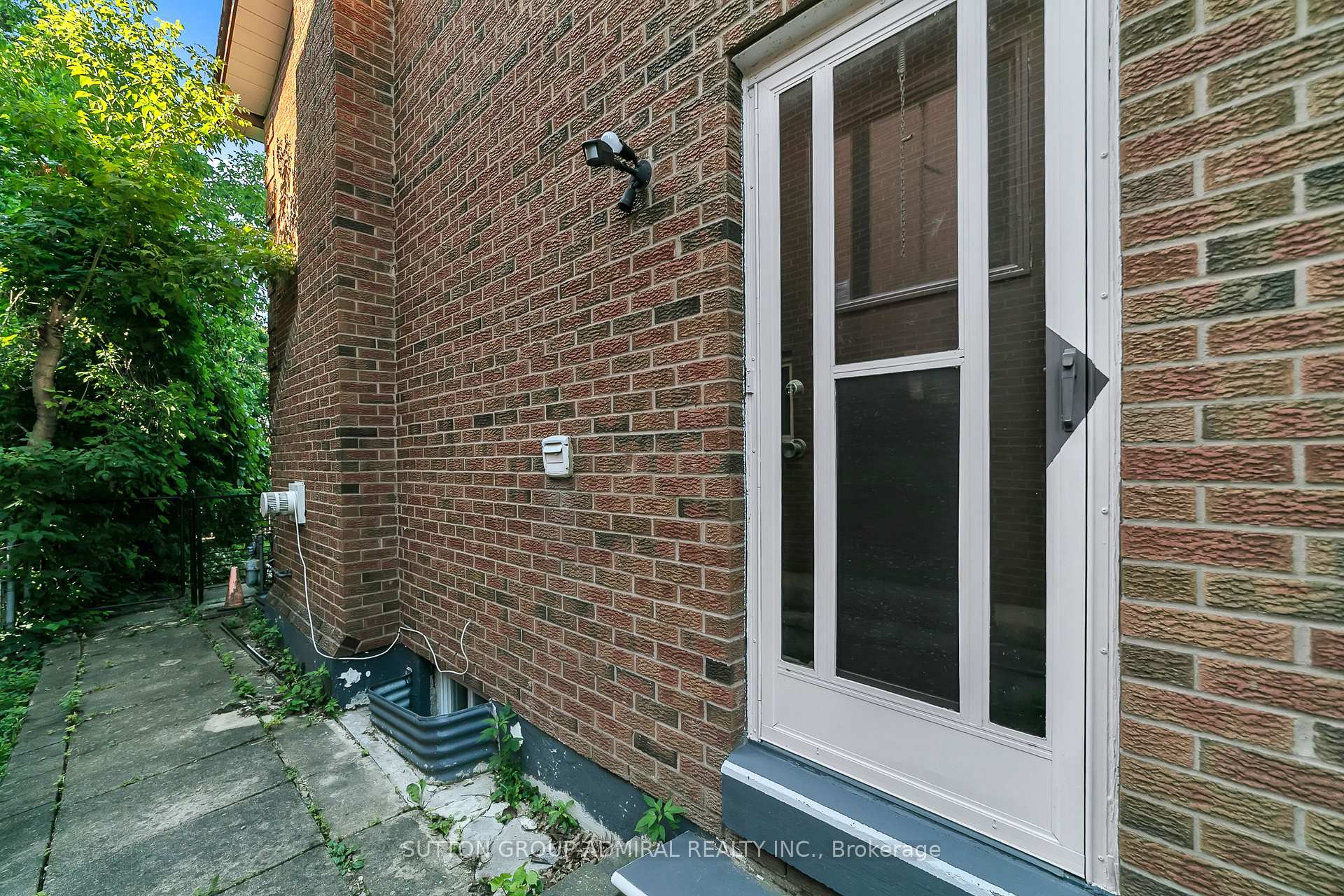 Photo 34 of 37 Gretman Crescent, Markham, Aileen-Willowbrook — HOMEH