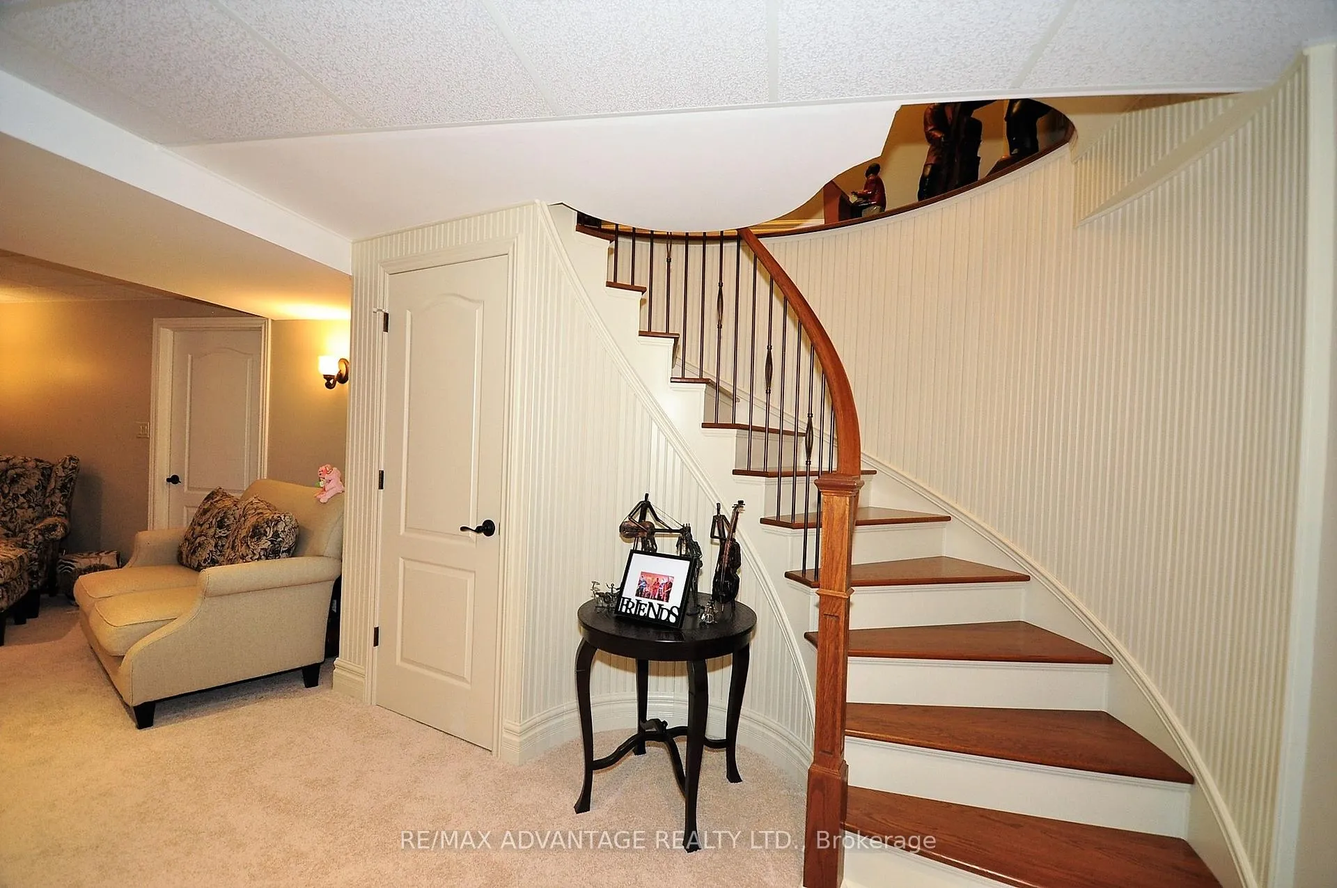 Photo 19 of 46 Pheasant Trail, Middlesex Centre, Kilworth — HOMEH