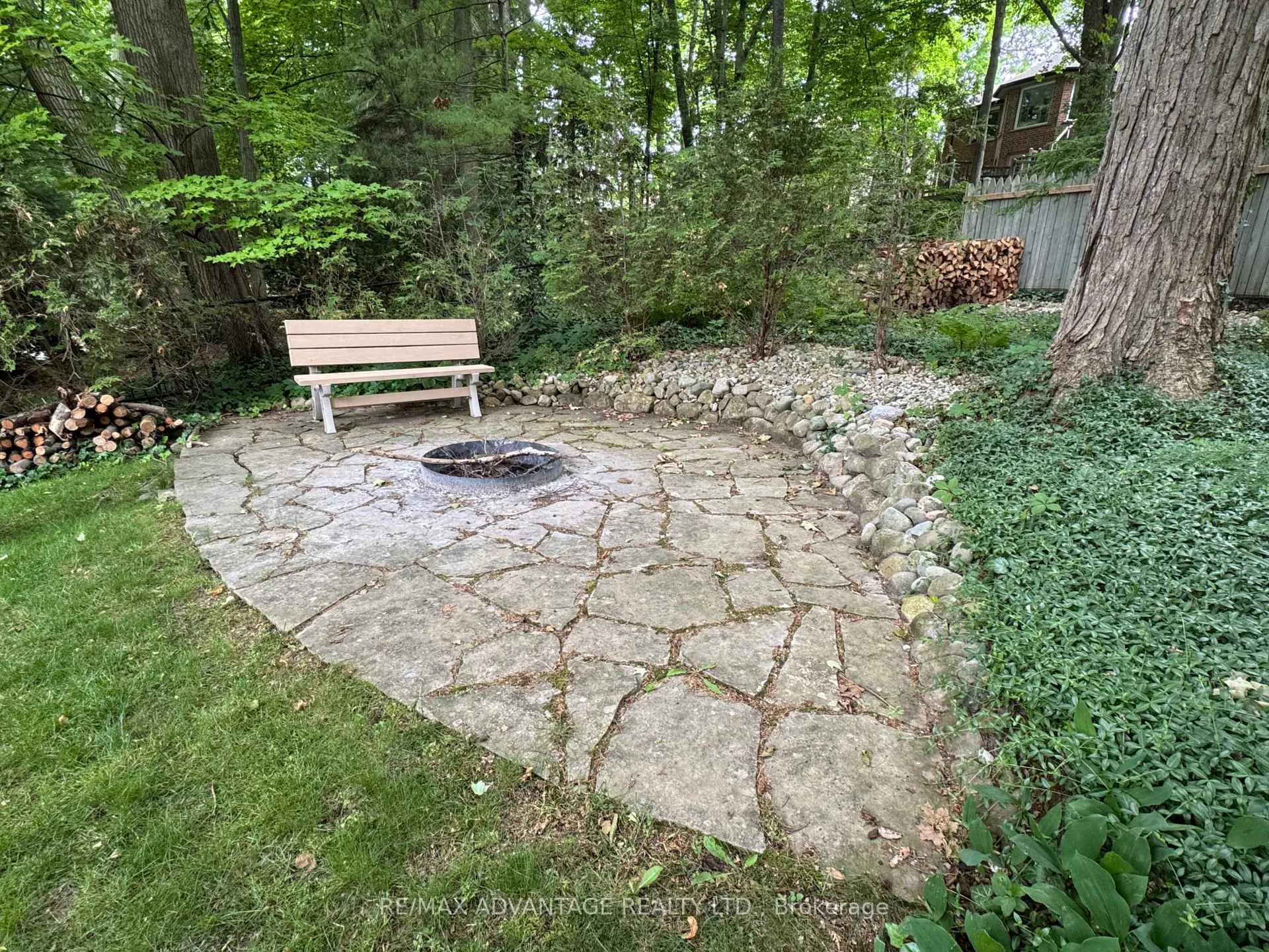 Photo 27 of 46 Pheasant Trail, Middlesex Centre, Kilworth — HOMEH