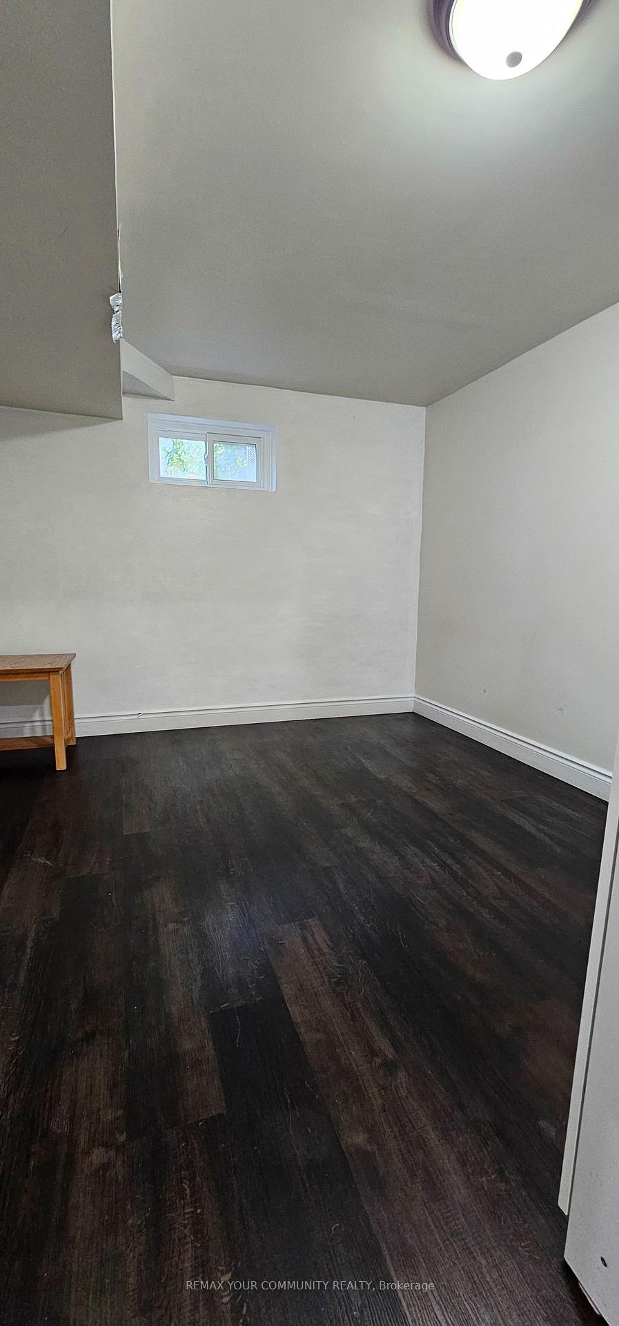 Photo 7 of 51 Davelayne Road, North York, Humbermede — HOMEH