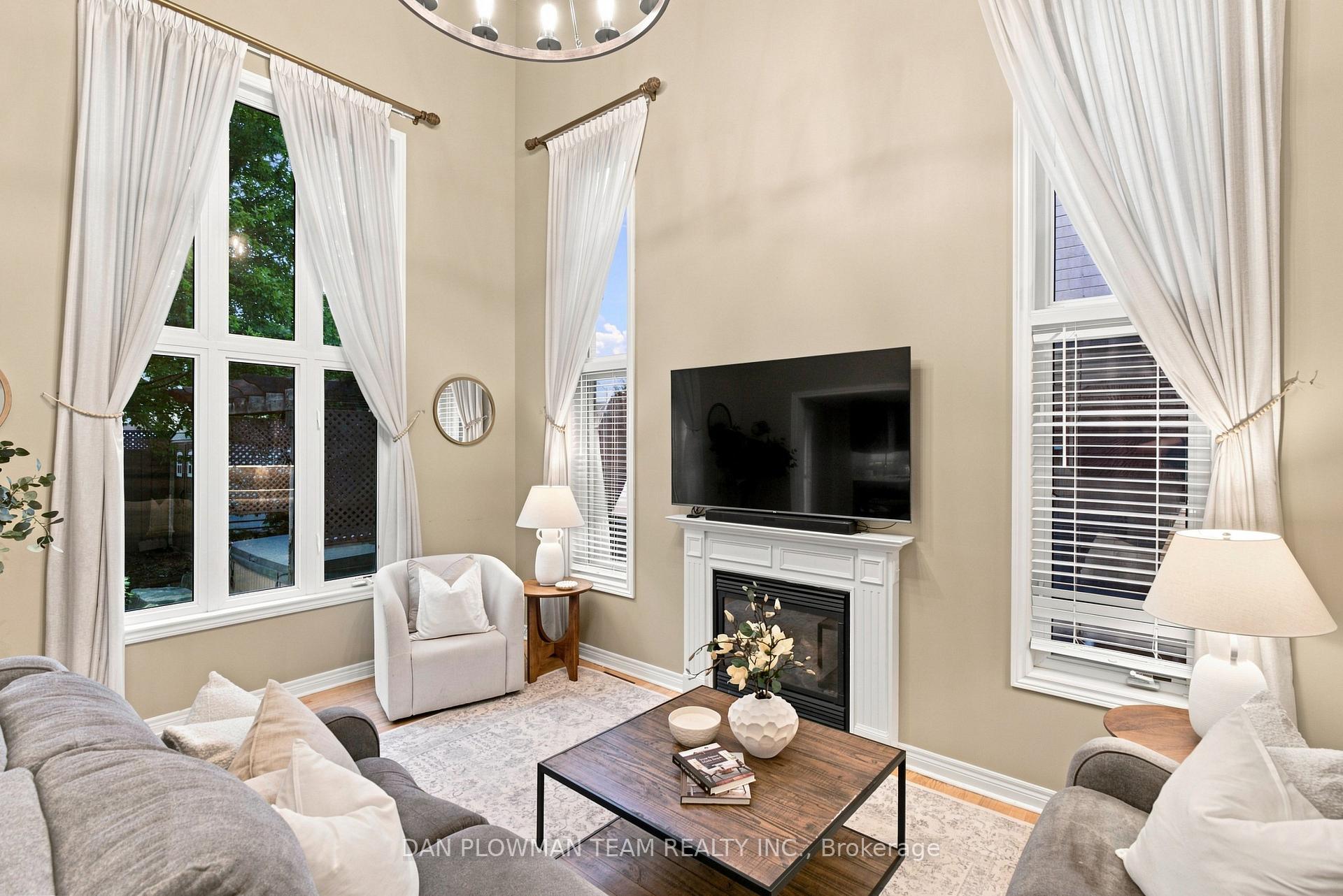 Photo 16 of 102 Southfield Avenue, Clarington, Courtice — HOMEH