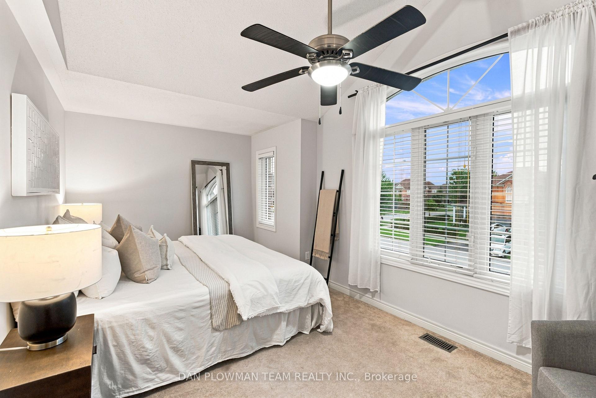 Photo 31 of 102 Southfield Avenue, Clarington, Courtice — HOMEH