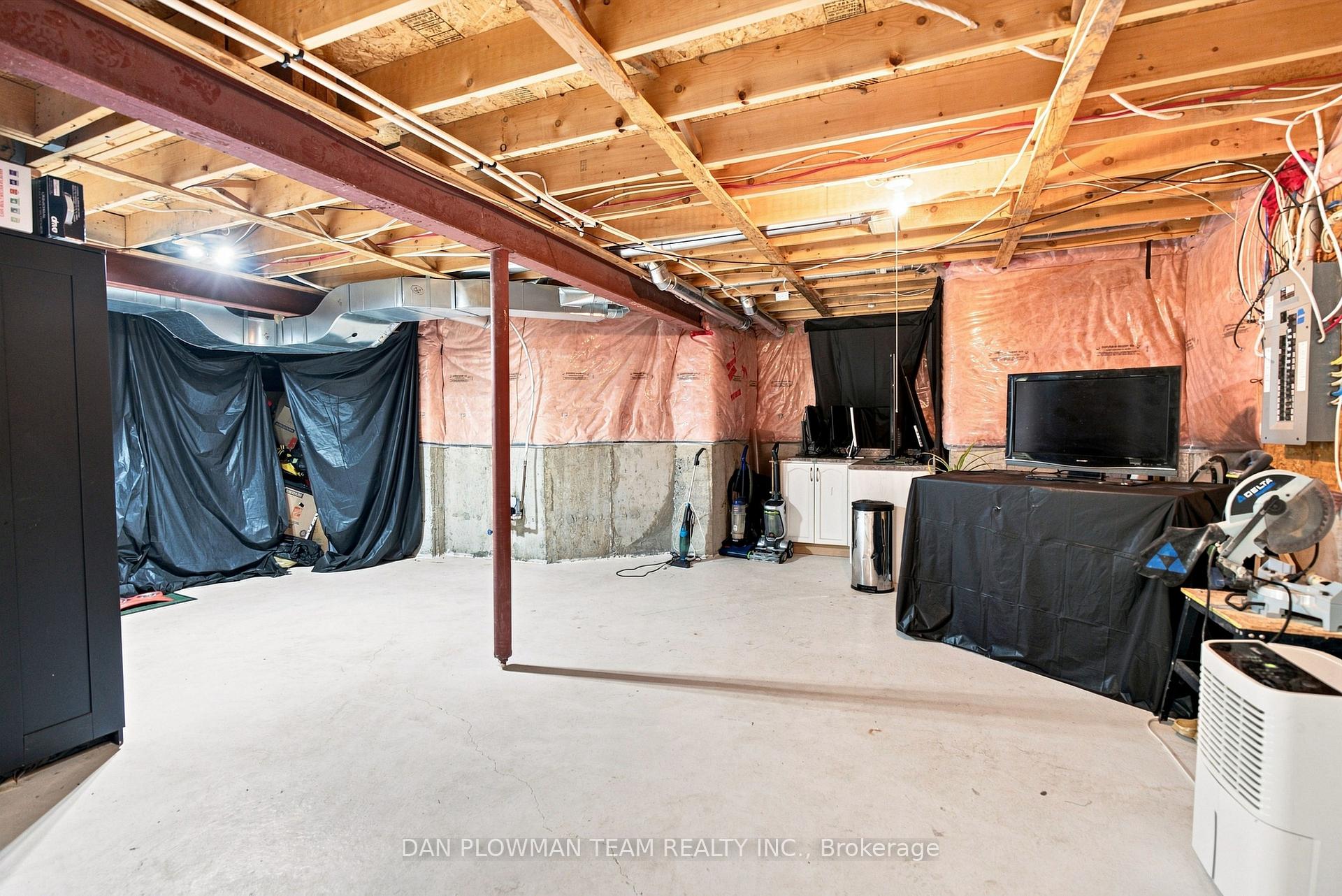 Photo 39 of 102 Southfield Avenue, Clarington, Courtice — HOMEH