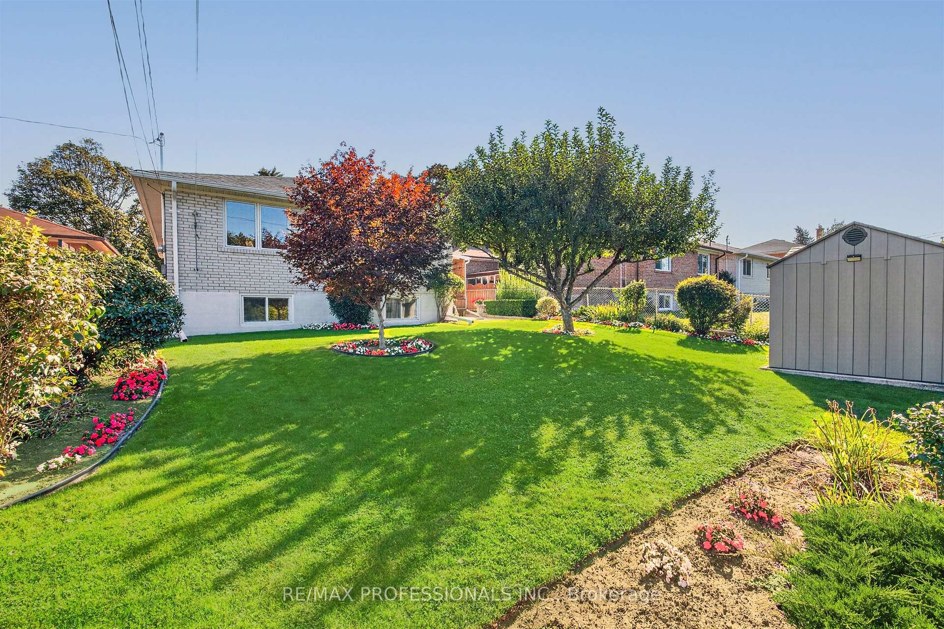 Photo 46 of 302 La Rose Avenue, Etobicoke, Willowridge-Martingrove-Richview — HOMEH