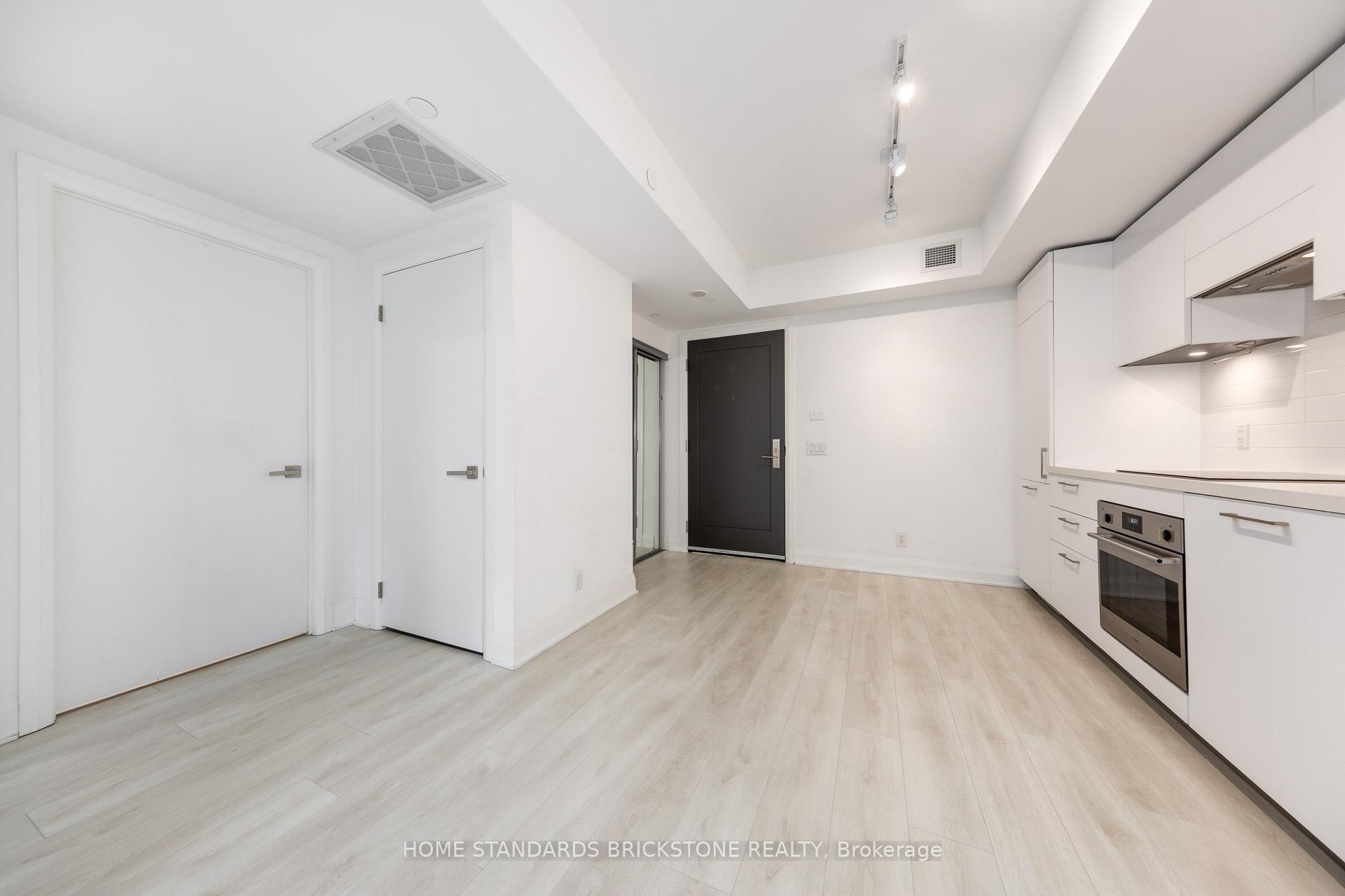Photo 8 of Unit 429, 33 Frederick Todd Way, Toronto, Thorncliffe Park — HOMEH