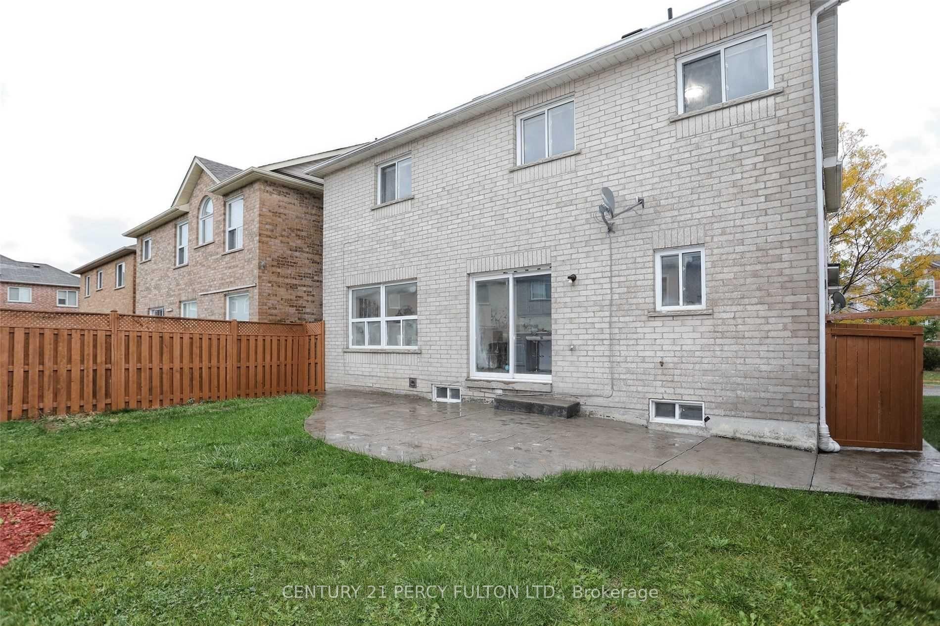 Photo 34 of 9 Valleypark Crescent, Brampton, Fletcher's Meadow — HOMEH