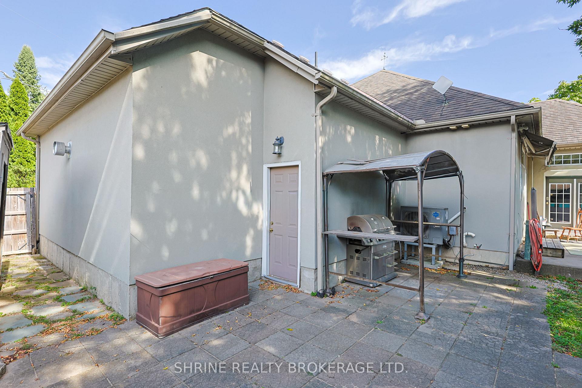 Photo 30 of 7 Dengate Crescent, London, East P — HOMEH