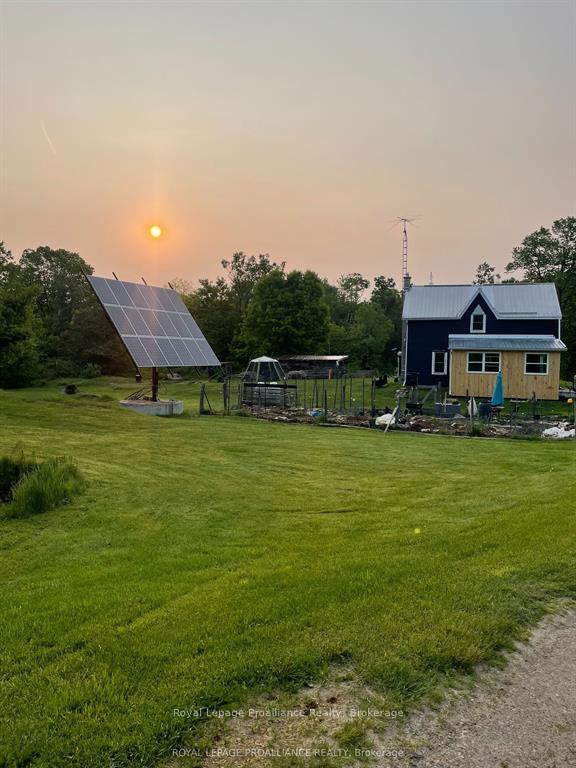Photo 2 of 369 5th Concession Rd S, Addington Highlands, Addington Highlands — HOMEH