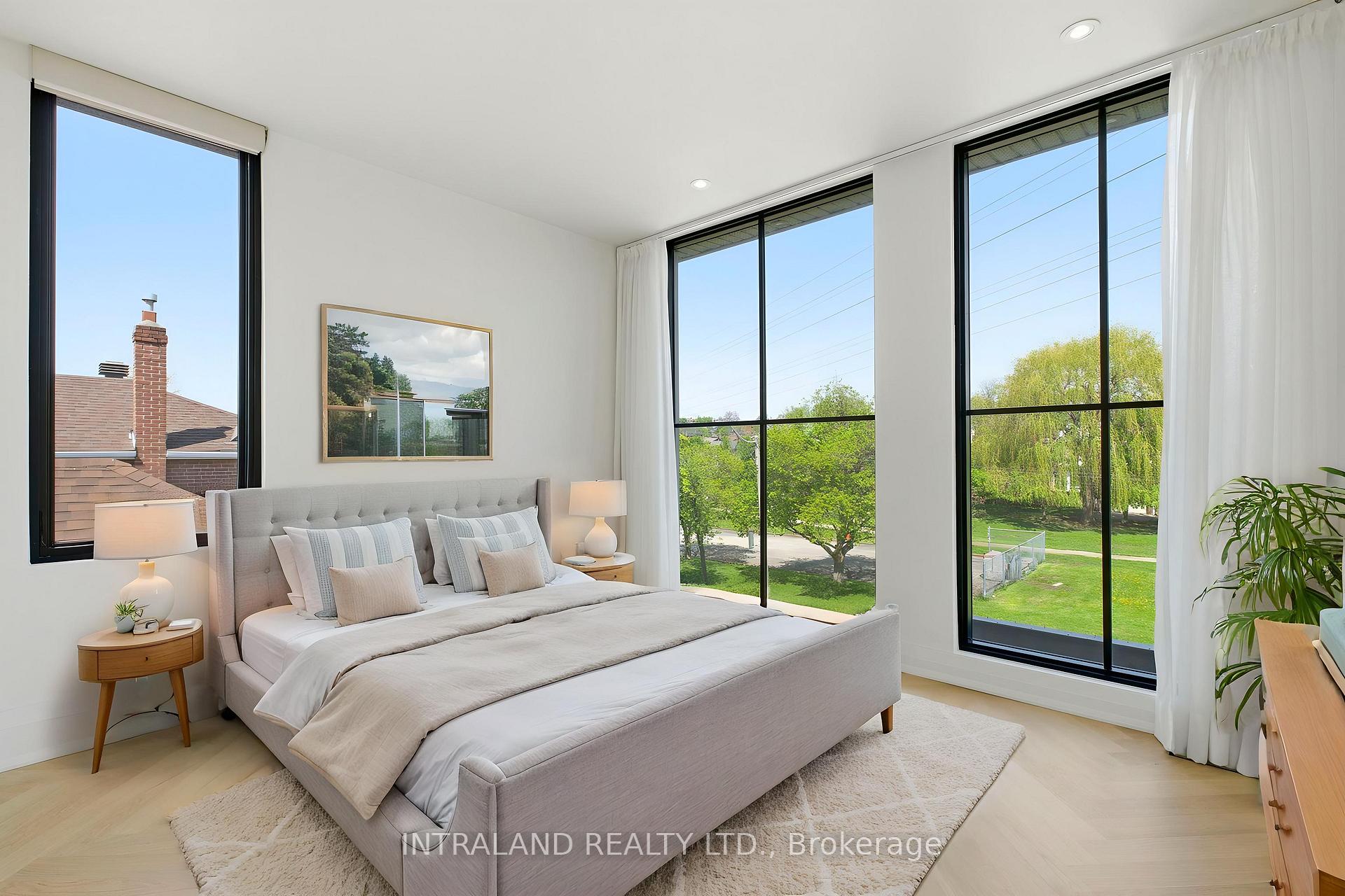 Photo 24 of 39 Chandos Avenue, Toronto, Dovercourt-Wallace Emerson-Junction — HOMEH