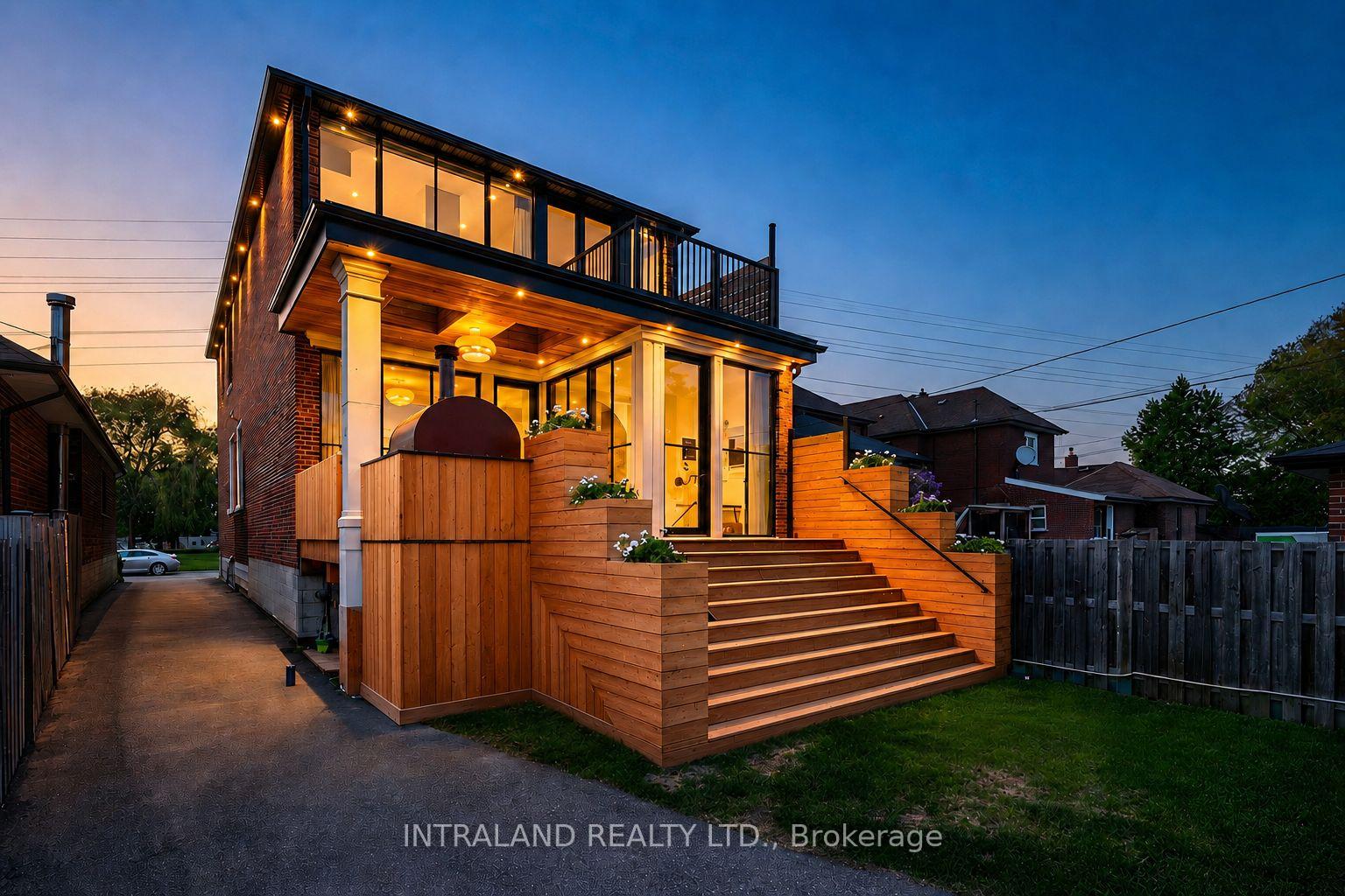 Photo 42 of 39 Chandos Avenue, Toronto, Dovercourt-Wallace Emerson-Junction — HOMEH