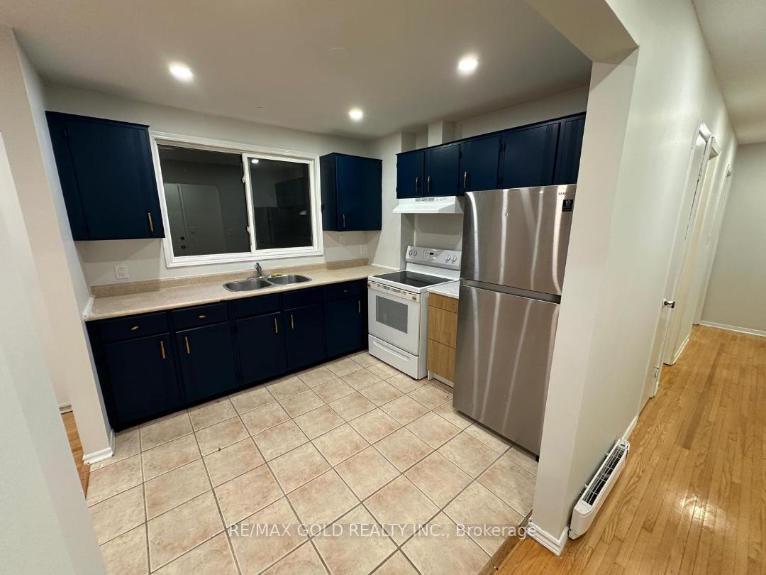 Photo 27 of Unit 3rd floor ( Upper Unit ), 515 Stone Street, Oshawa, Lakeview — HOMEH