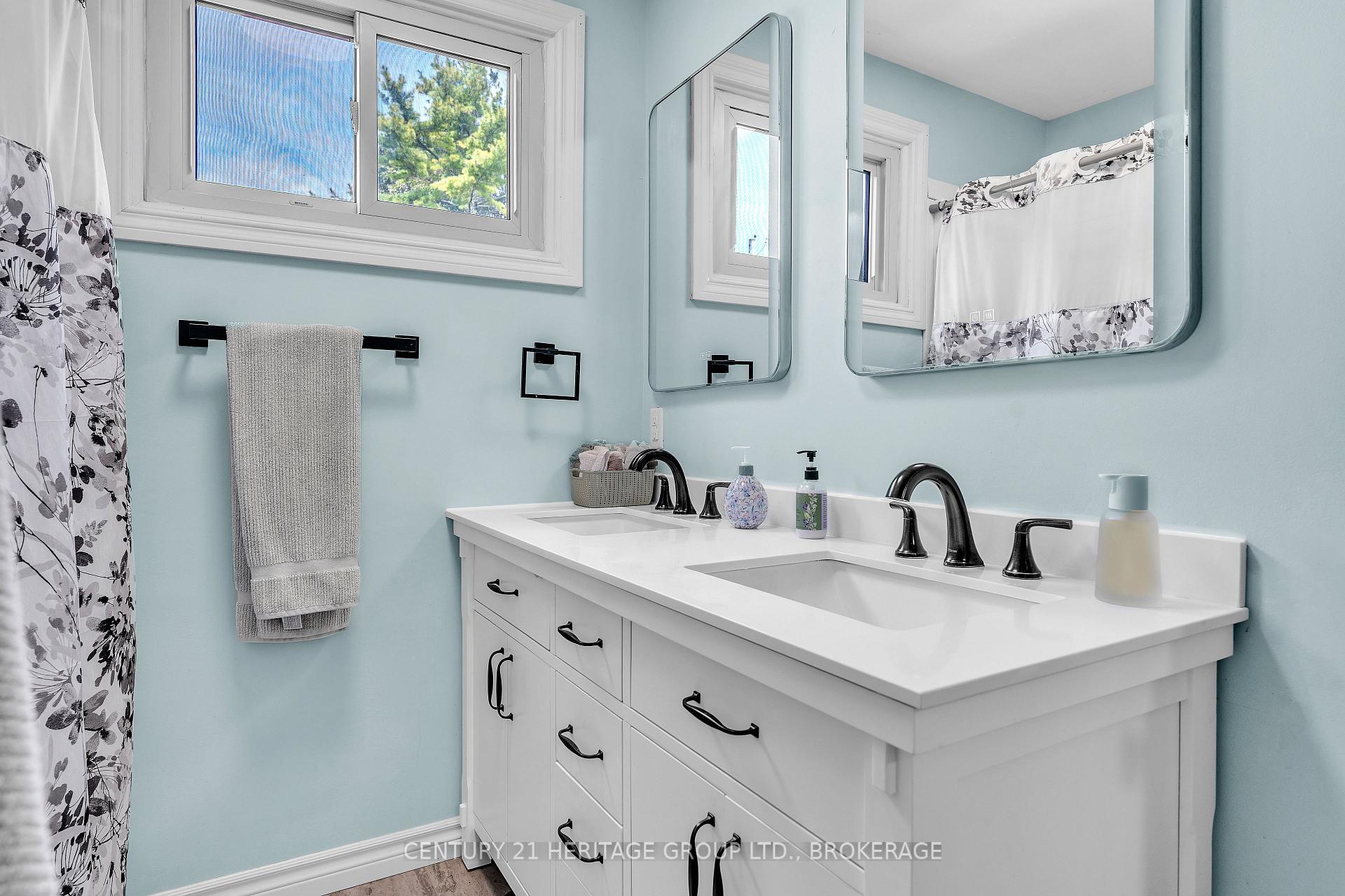 Photo 24 of 888 Auden Park Drive, Kingston, City SouthWest — HOMEH