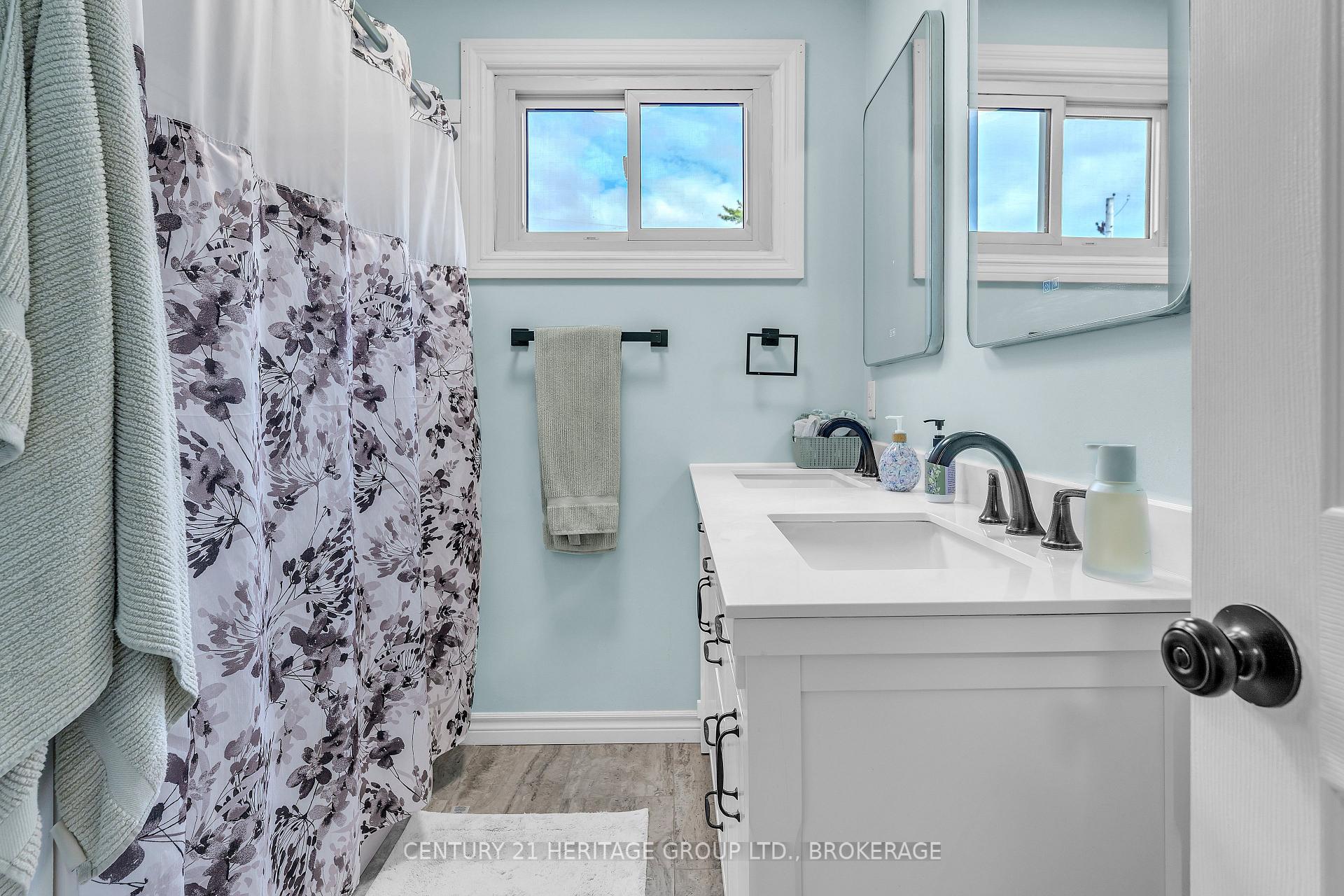 Photo 25 of 888 Auden Park Drive, Kingston, City SouthWest — HOMEH