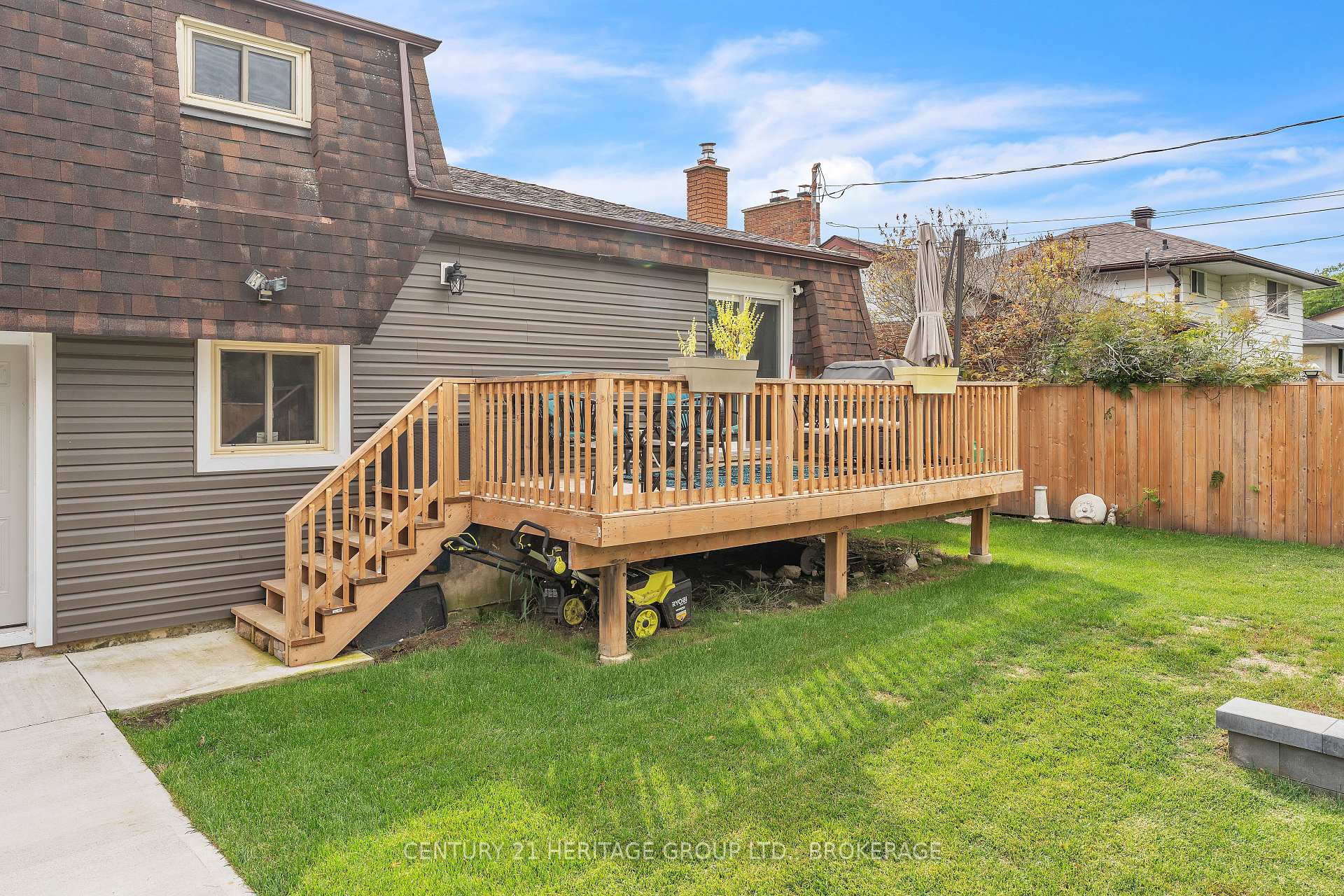 Photo 35 of 888 Auden Park Drive, Kingston, City SouthWest — HOMEH