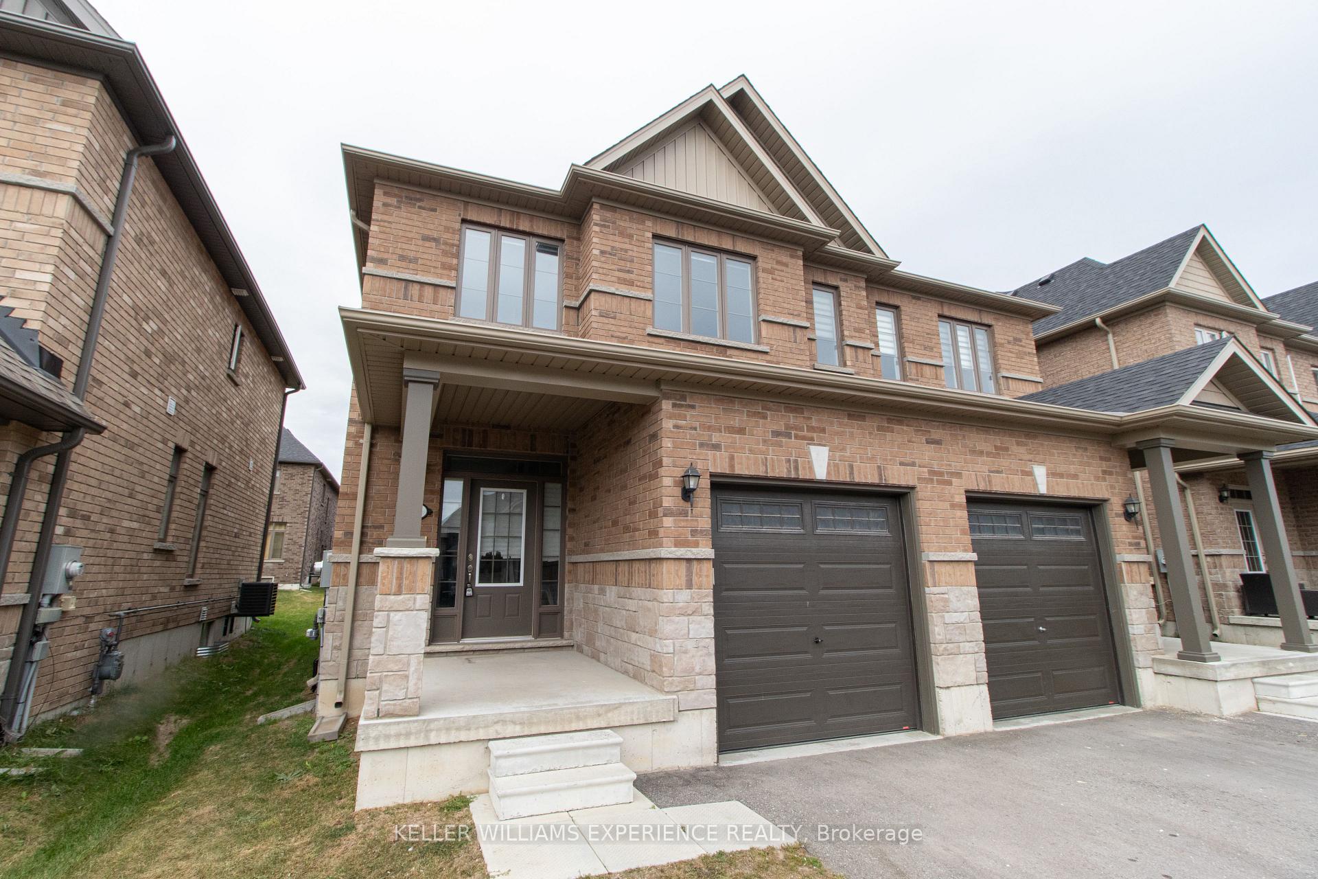 Photo 2 of 55 Copperhill Heights, Barrie, Rural Barrie Southeast — HOMEH