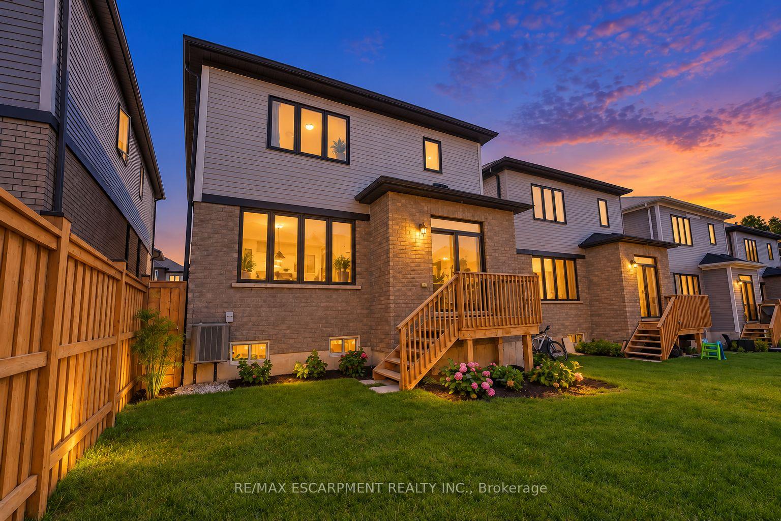 Photo 18 of 31 Santos Drive, Haldimand — HOMEH