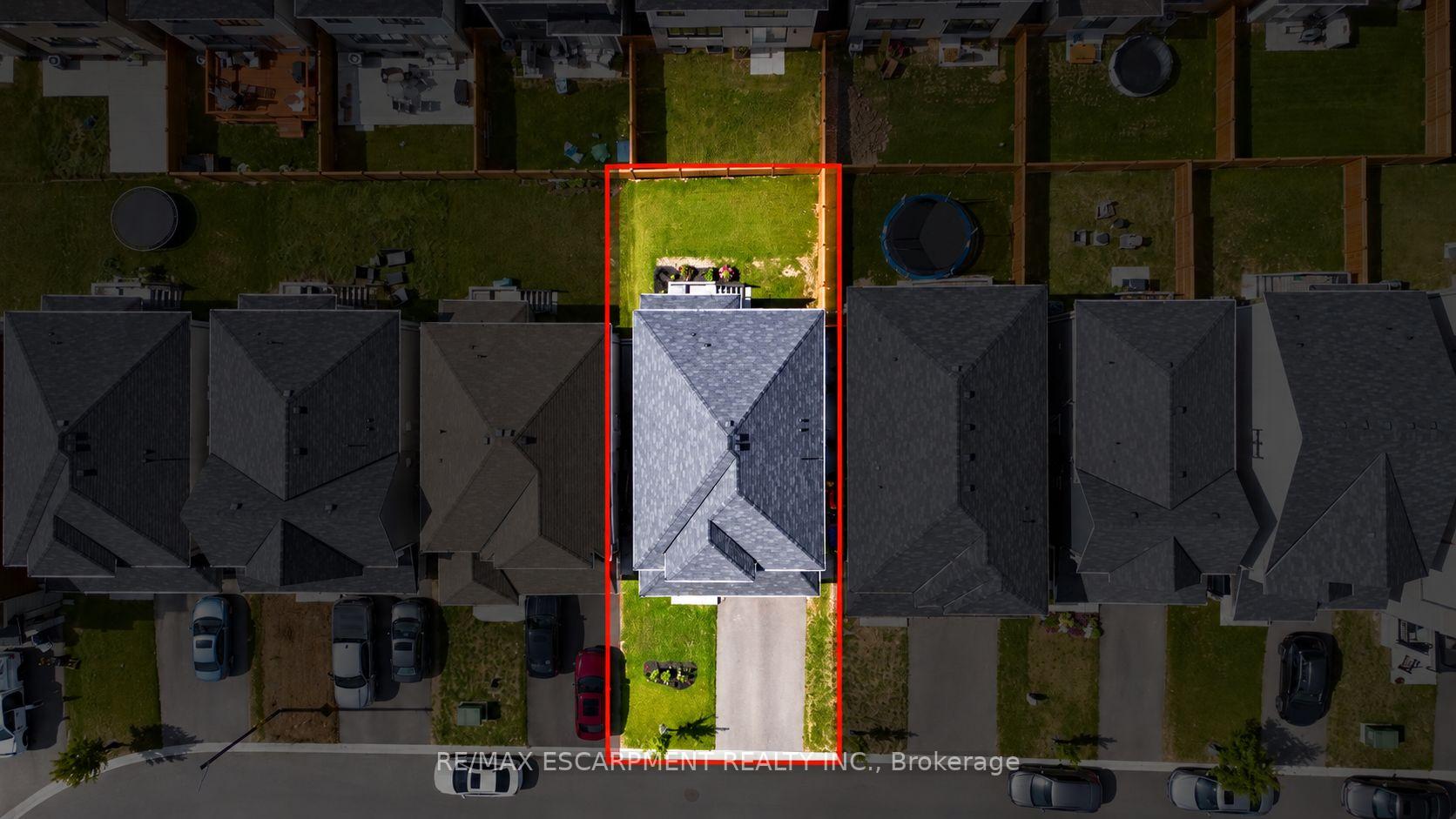 Photo 20 of 31 Santos Drive, Haldimand — HOMEH