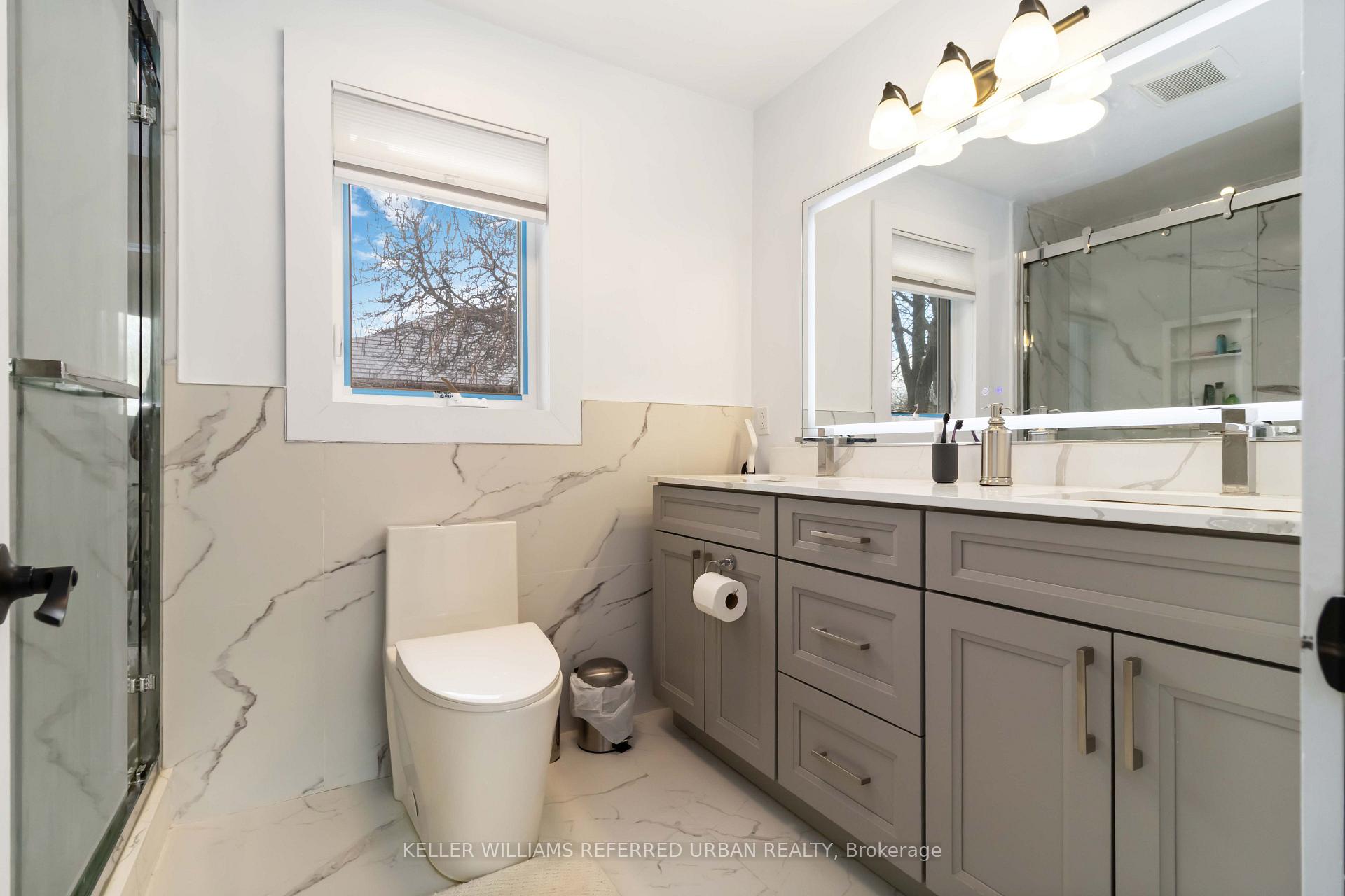 Photo 29 of 310 Senlac Road, North York, Willowdale West — HOMEH