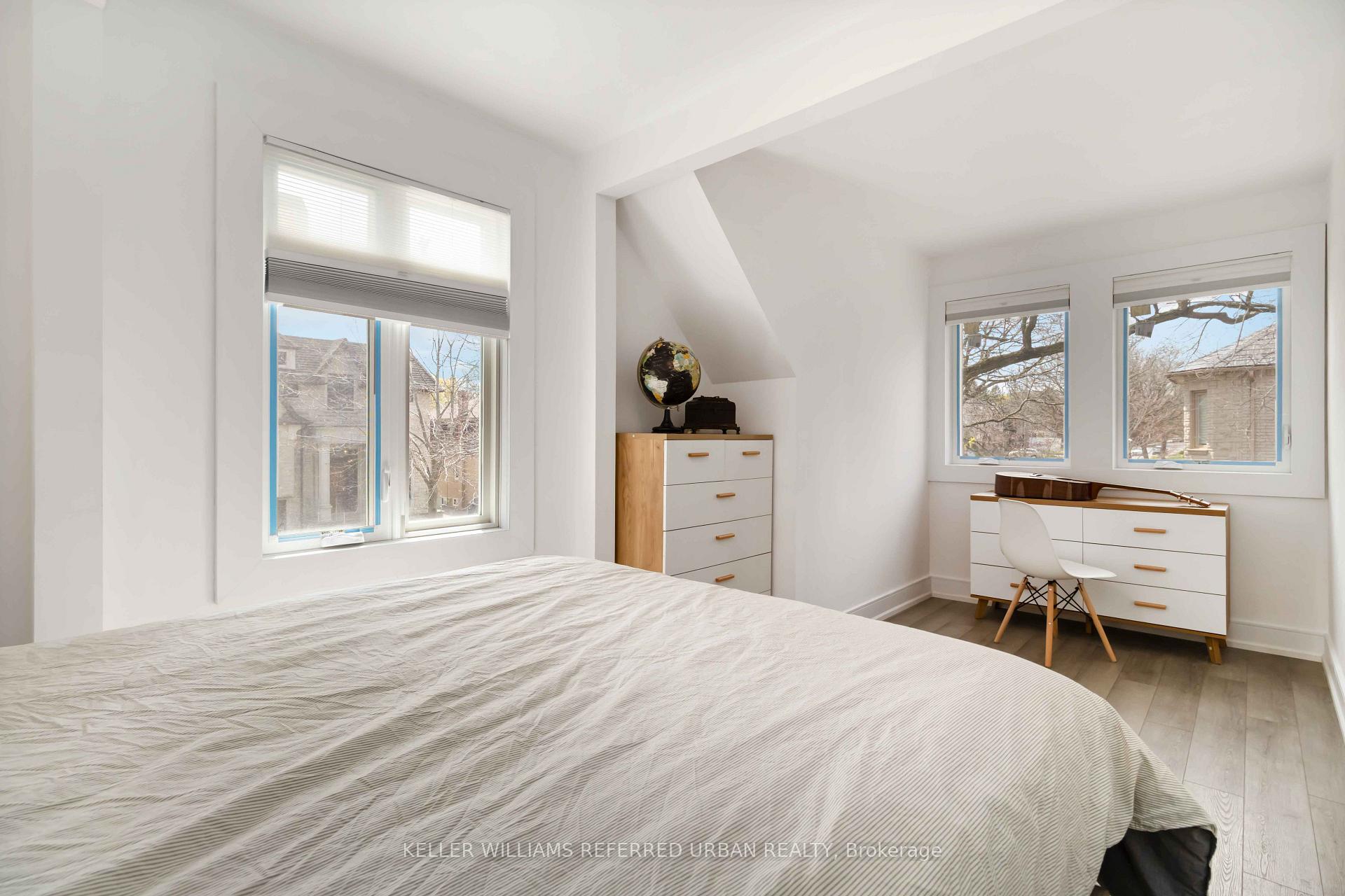 Photo 35 of 310 Senlac Road, North York, Willowdale West — HOMEH