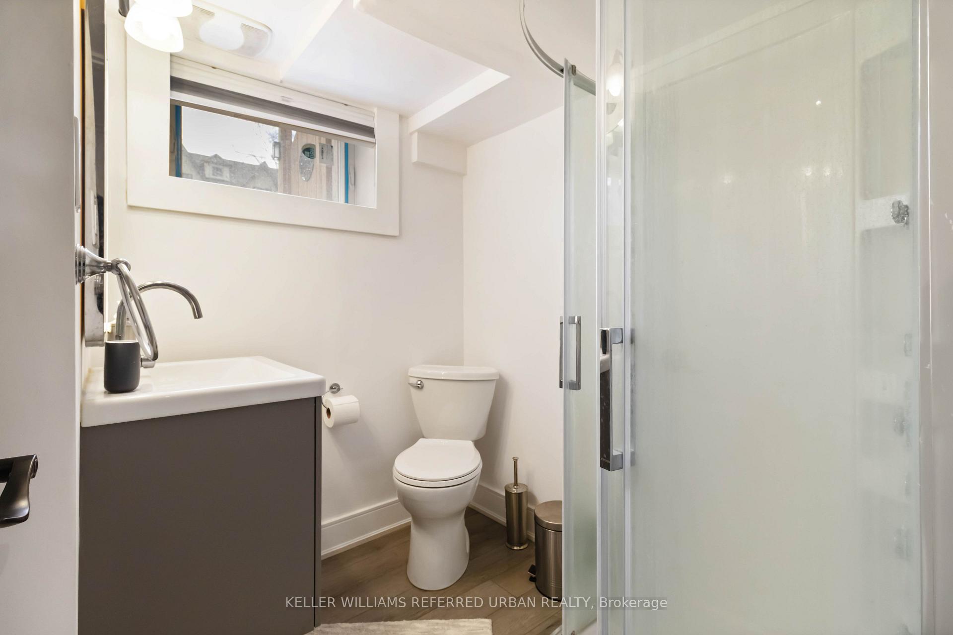 Photo 54 of 310 Senlac Road, North York, Willowdale West — HOMEH