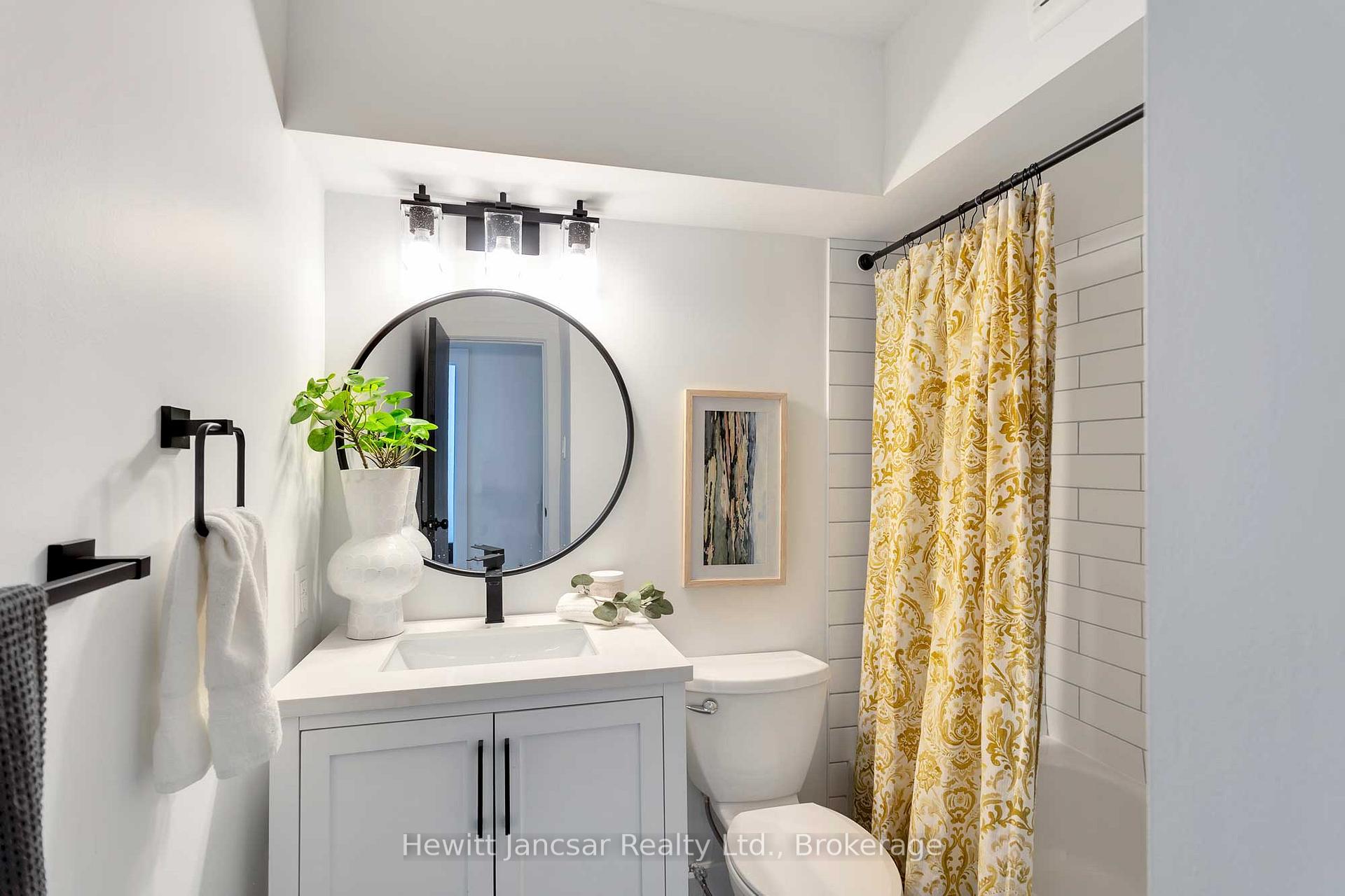 Photo 6 of Unit 4, 11 Olympic Drive, Kitchener, Southdale — HOMEH