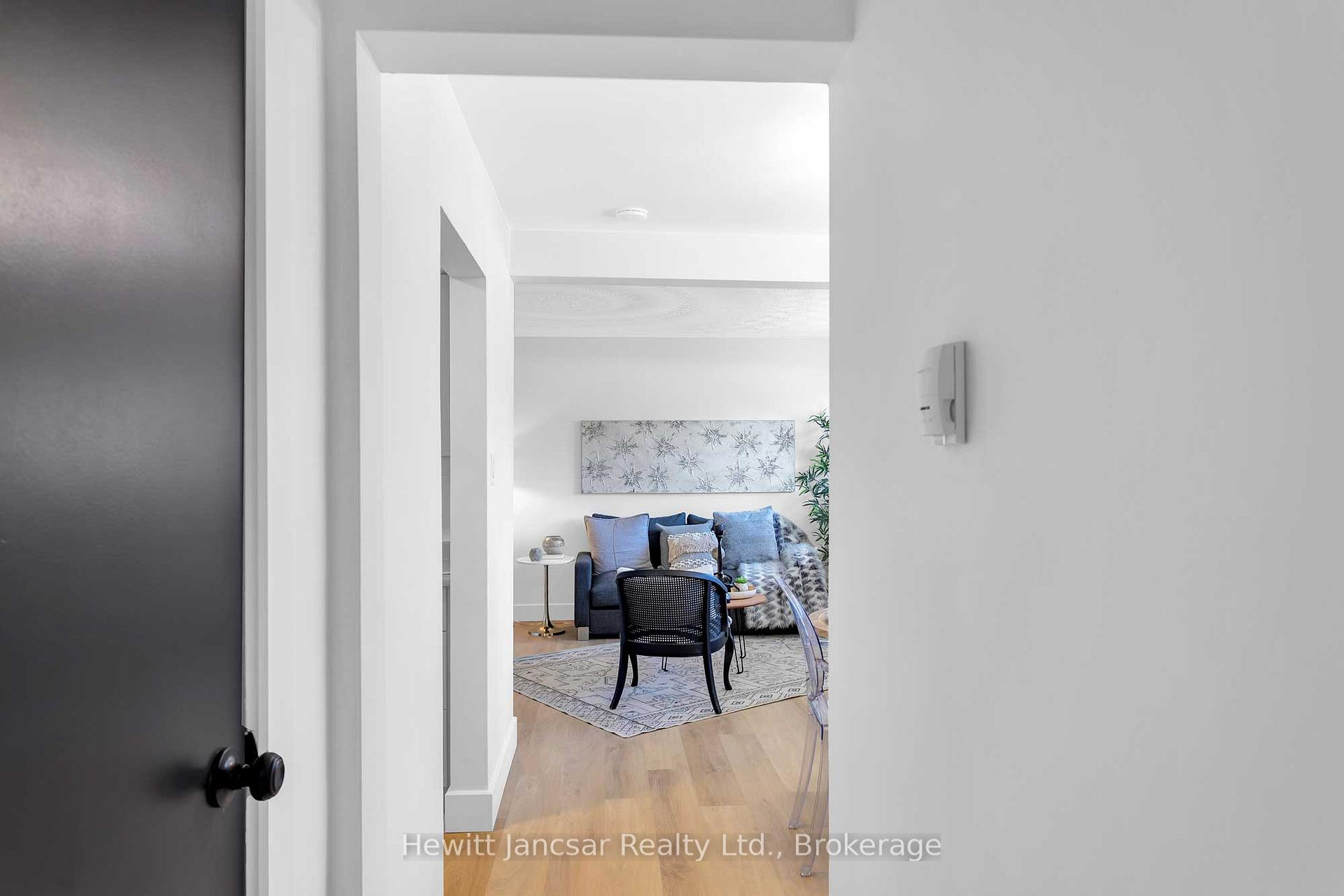 Photo 11 of Unit 4, 11 Olympic Drive, Kitchener, Southdale — HOMEH