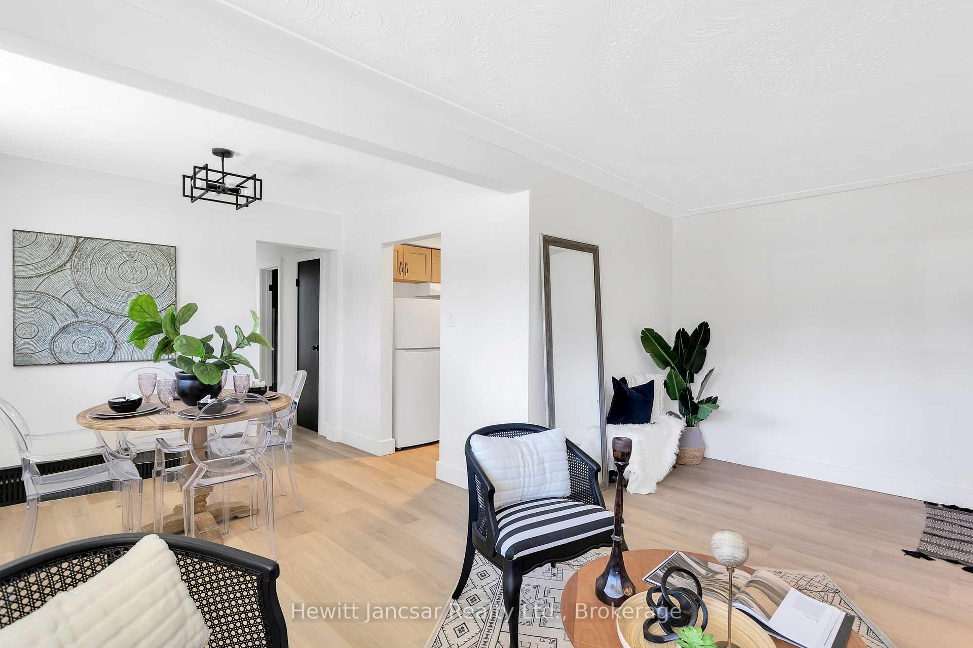 Photo 12 of Unit 4, 11 Olympic Drive, Kitchener, Southdale — HOMEH