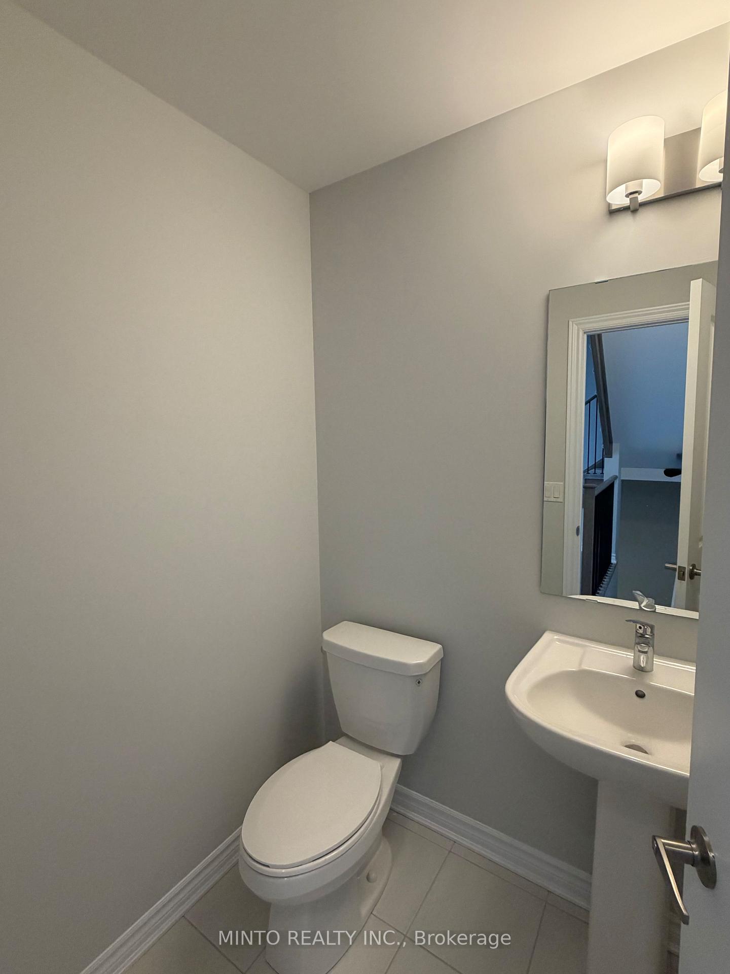 Photo 5 of 1124 Greentree Path, Oshawa, Kedron — HOMEH