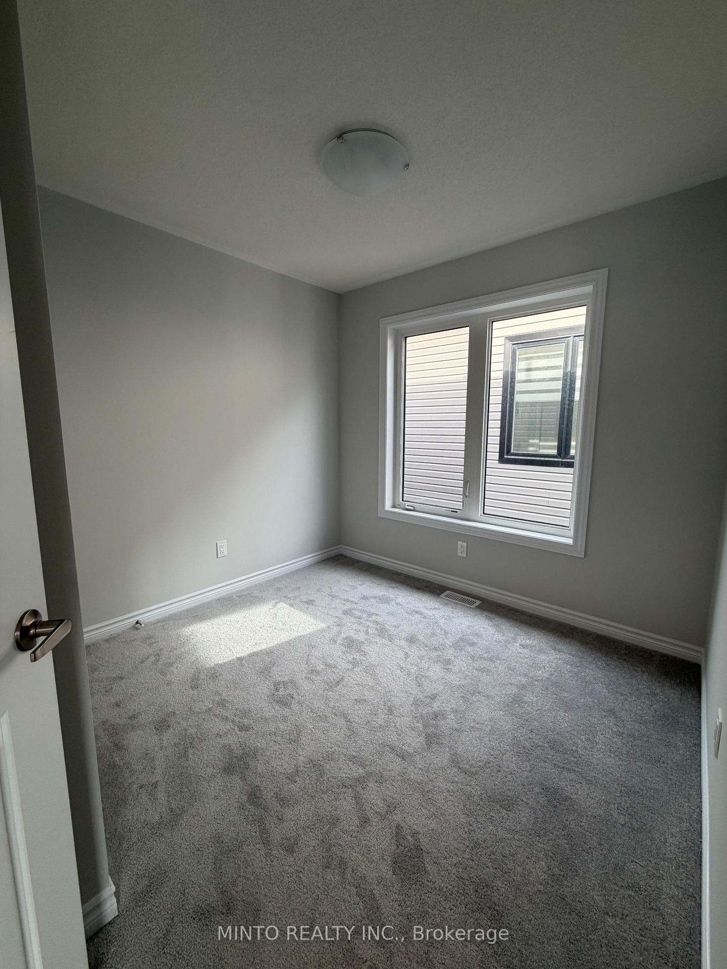 Photo 14 of 1124 Greentree Path, Oshawa, Kedron — HOMEH