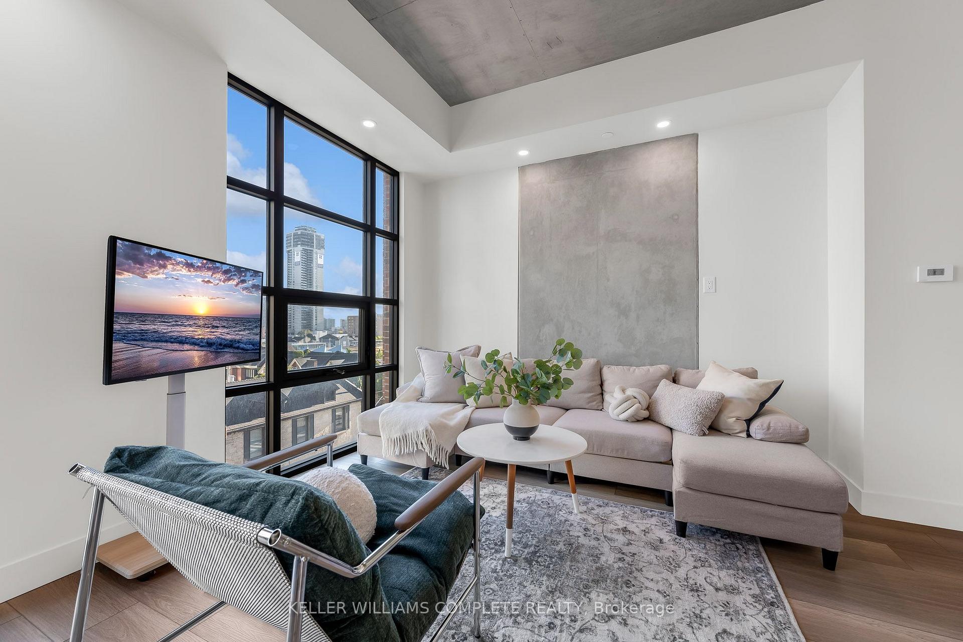 Photo 2 of Unit 401, 24 Augusta Street, Hamilton, Corktown — HOMEH