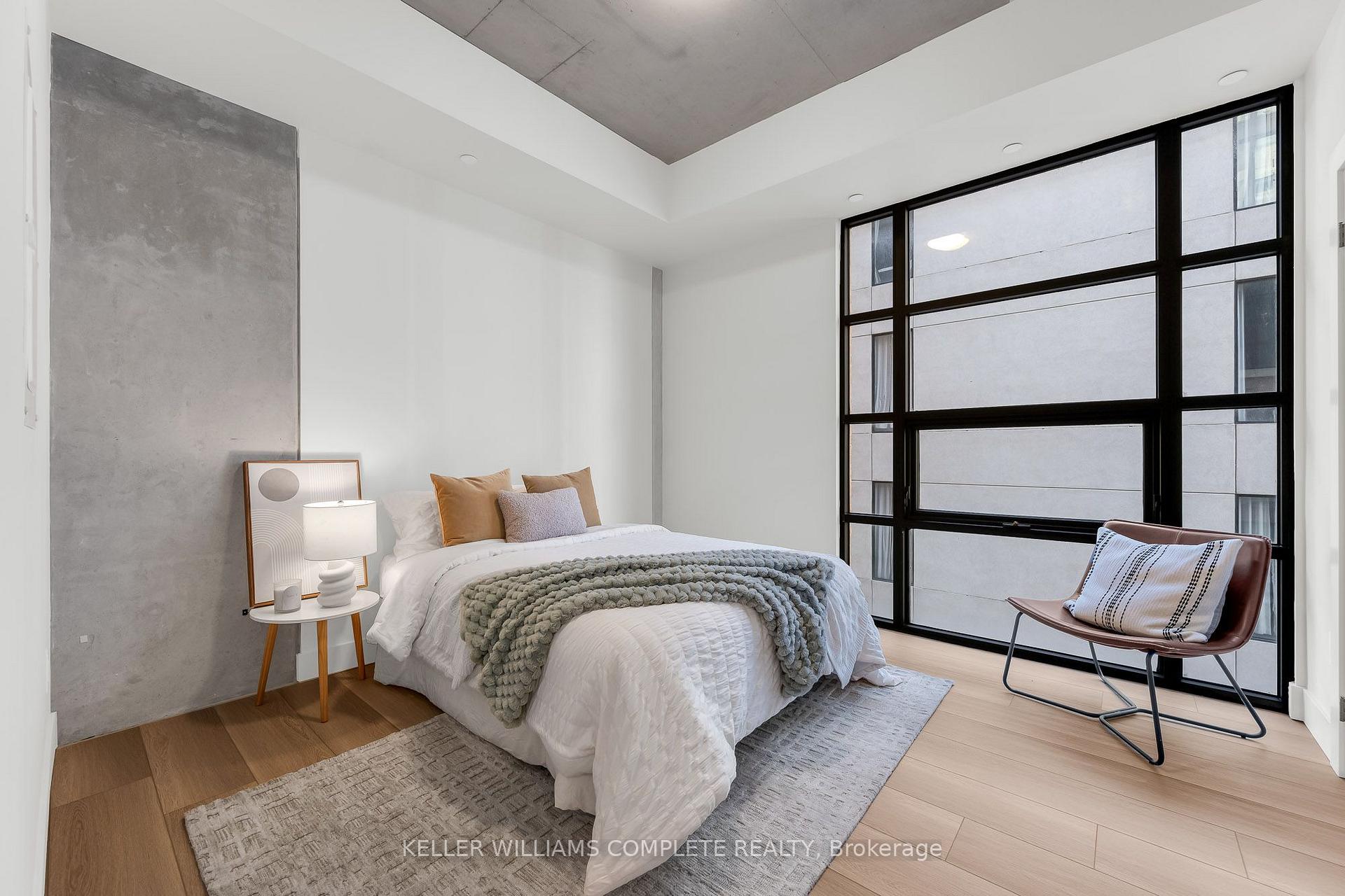 Photo 11 of Unit 401, 24 Augusta Street, Hamilton, Corktown — HOMEH