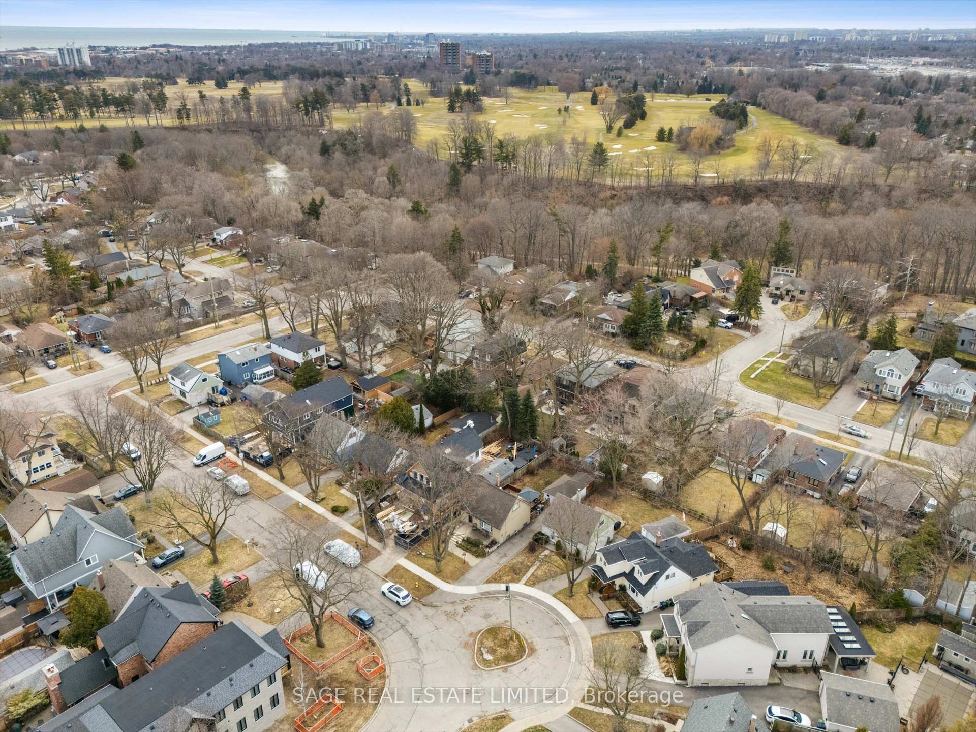 Photo 20 of 11 Chelsea Drive, Etobicoke, Alderwood — HOMEH