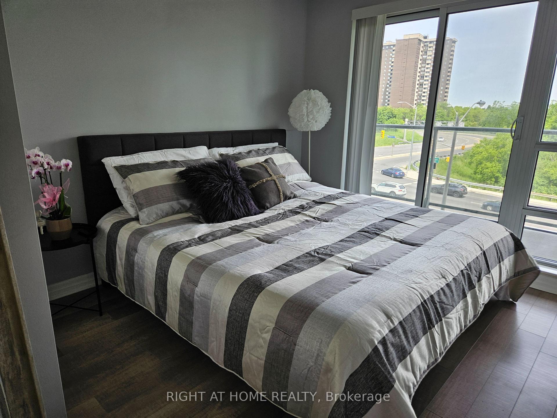 Photo 15 of Unit 307, 2015 Sheppard Avenue E, North York, Henry Farm — HOMEH