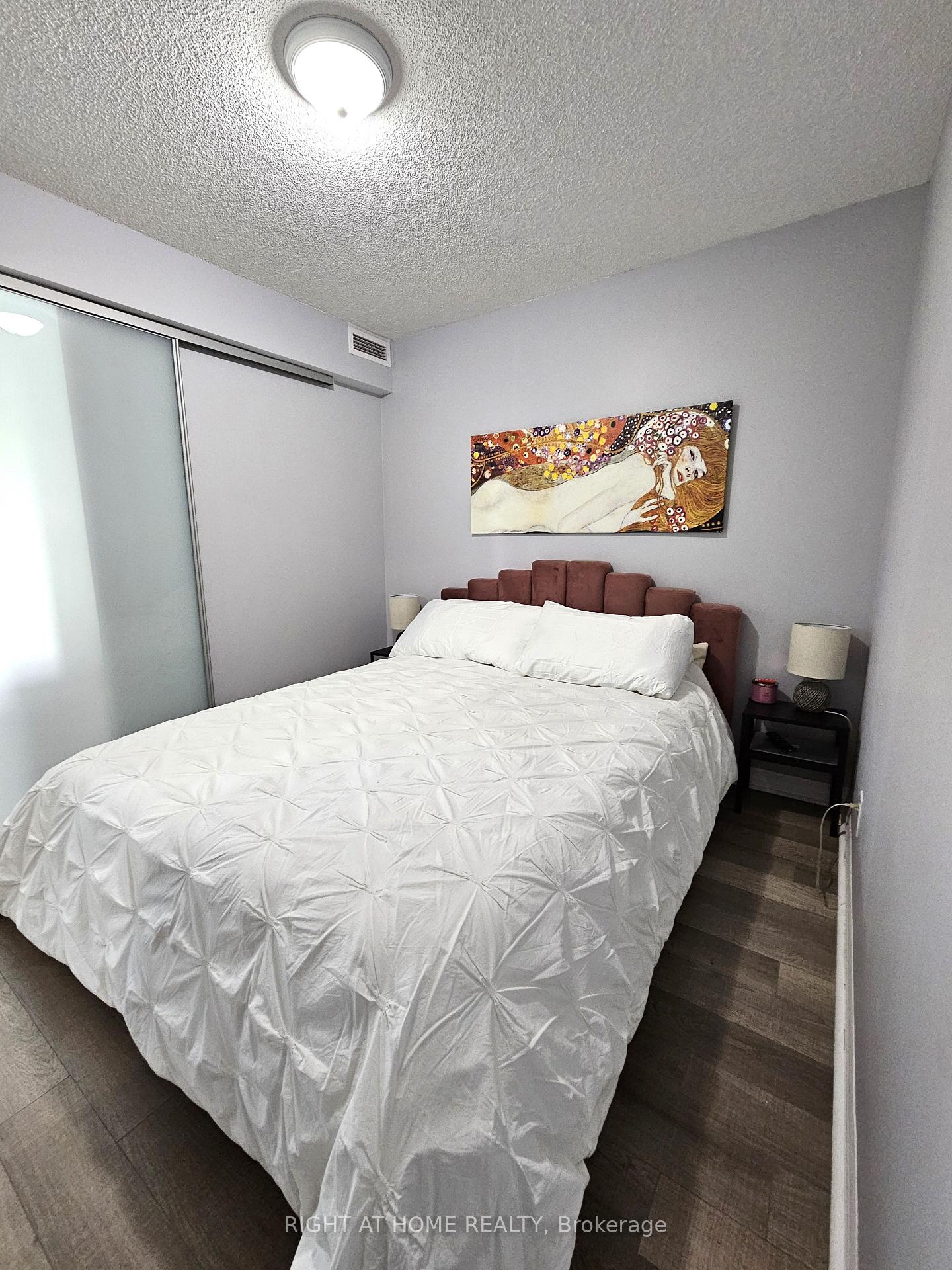Photo 19 of Unit 307, 2015 Sheppard Avenue E, North York, Henry Farm — HOMEH