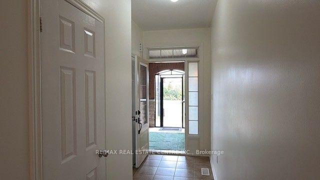 Photo 6 of 759 Asleton Boulevard, Milton, Willmott — HOMEH