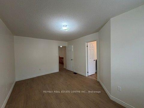 Photo 20 of 759 Asleton Boulevard, Milton, Willmott — HOMEH