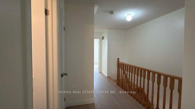 Photo 21 of 759 Asleton Boulevard, Milton, Willmott — HOMEH