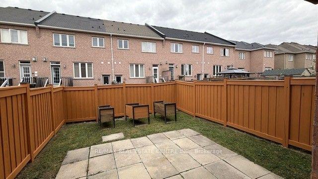 Photo 33 of 759 Asleton Boulevard, Milton, Willmott — HOMEH