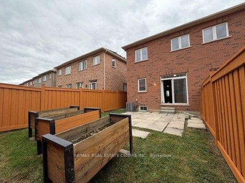 Photo 34 of 759 Asleton Boulevard, Milton, Willmott — HOMEH