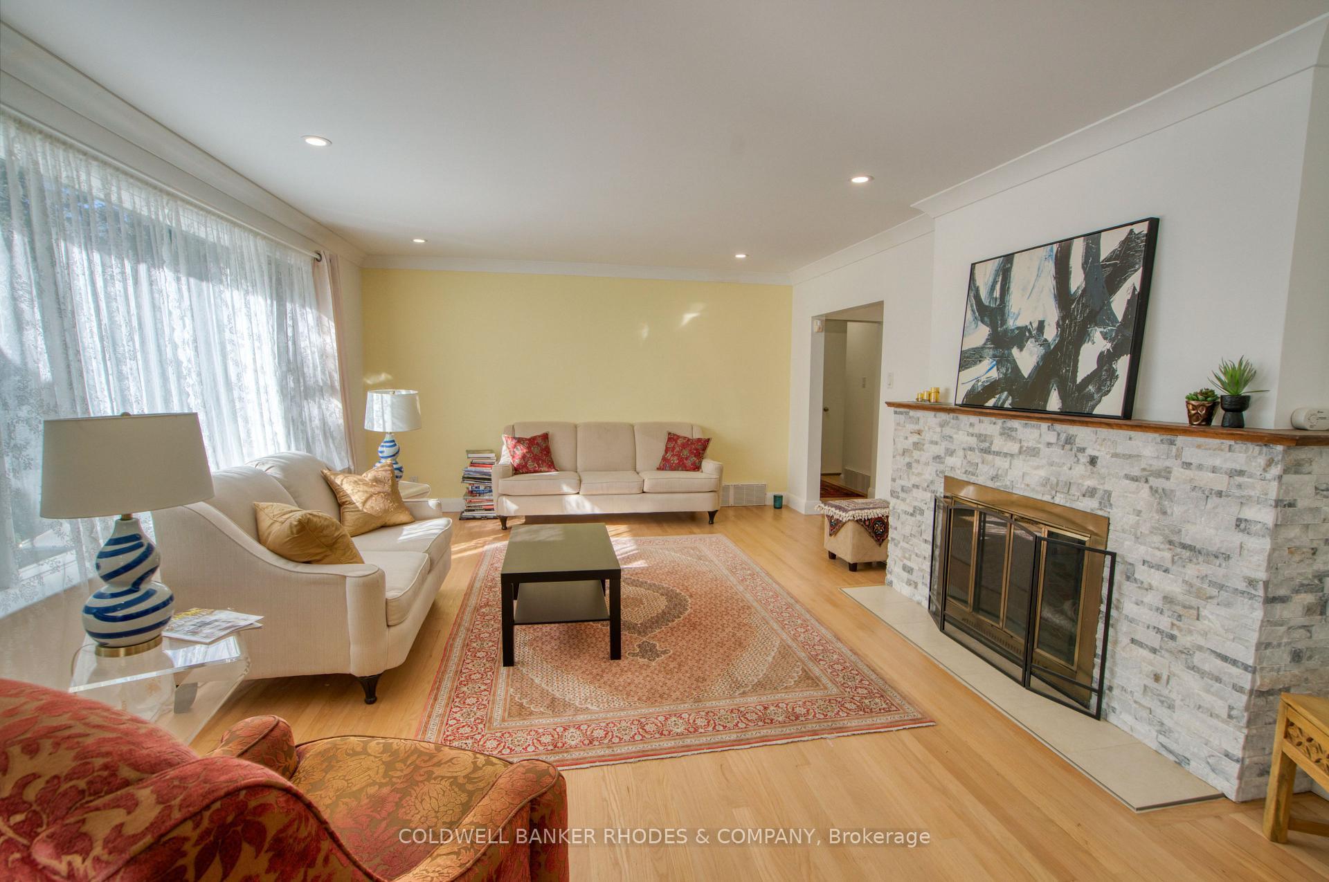 Photo 7 of 60 Mariposa Avenue, Ottawa, Rockcliffe — HOMEH
