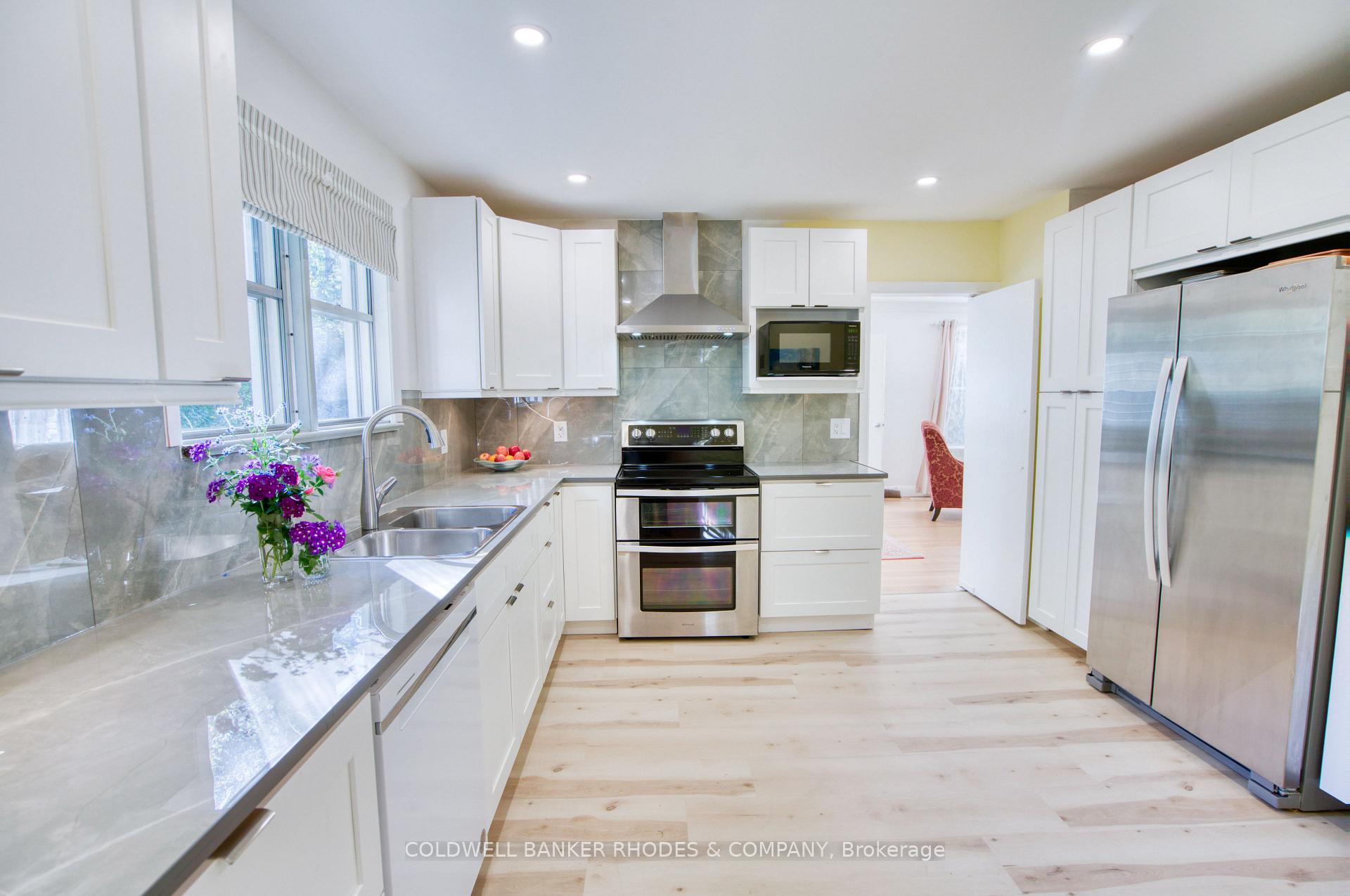 Photo 13 of 60 Mariposa Avenue, Ottawa, Rockcliffe — HOMEH