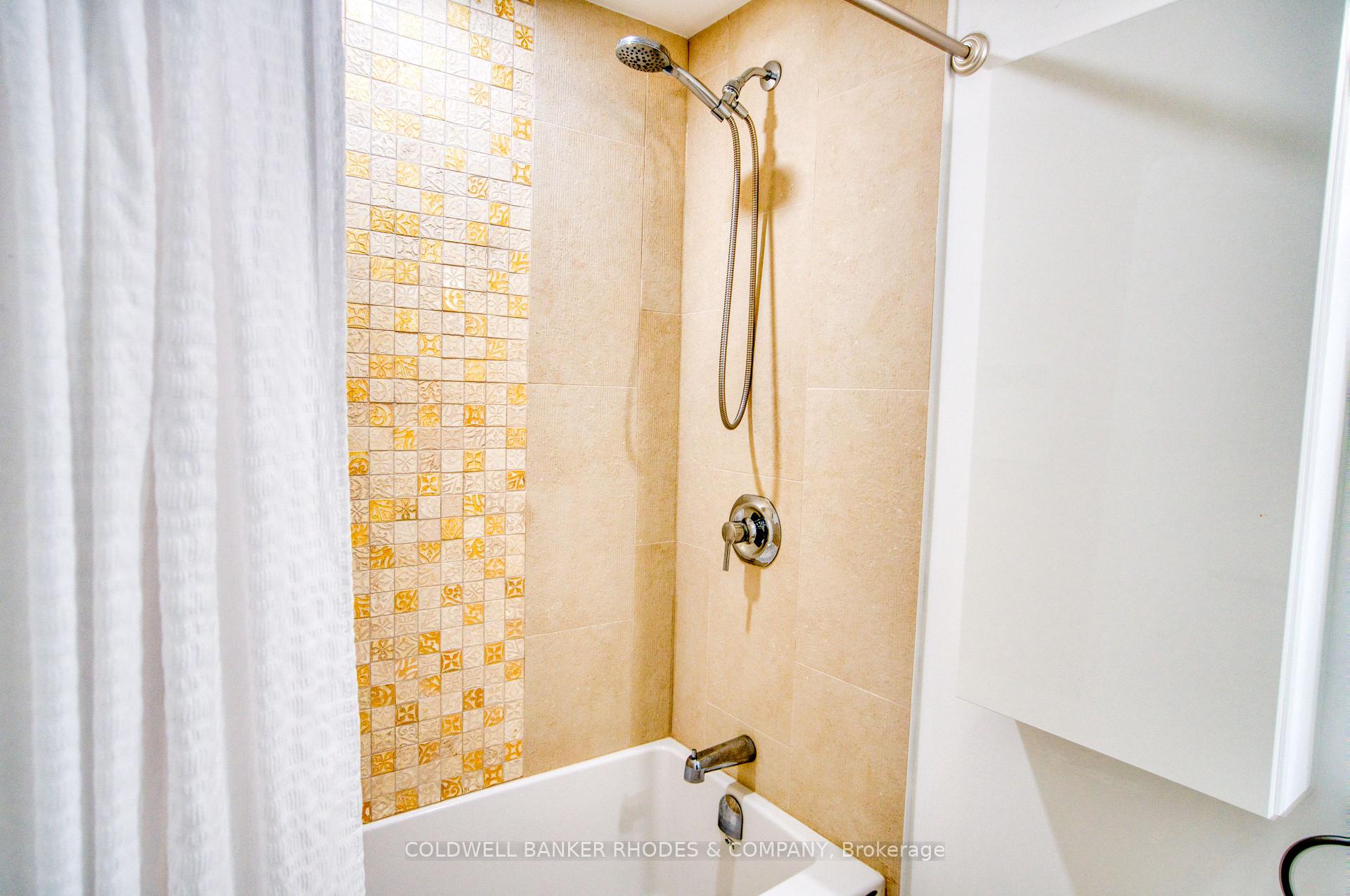 Photo 24 of 60 Mariposa Avenue, Ottawa, Rockcliffe — HOMEH