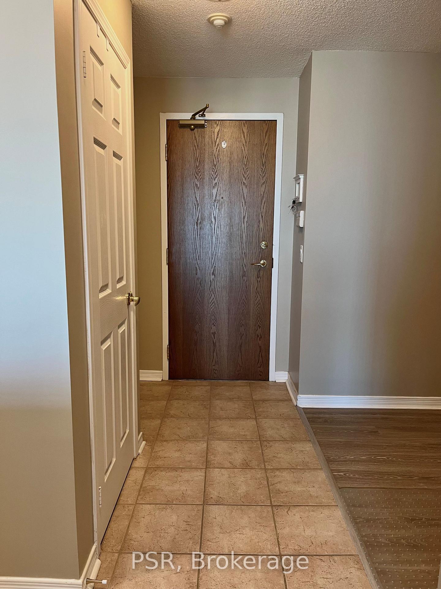 Photo 7 of Unit PH10, 4889 Kimbermount Avenue, Mississauga, Central Erin Mills — HOMEH