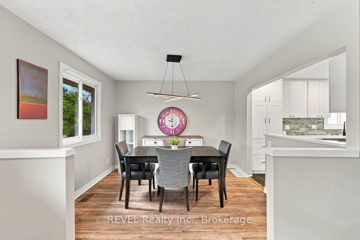 Photo 7 of 92 Maple Drive, Belleville, Belleville Ward — HOMEH