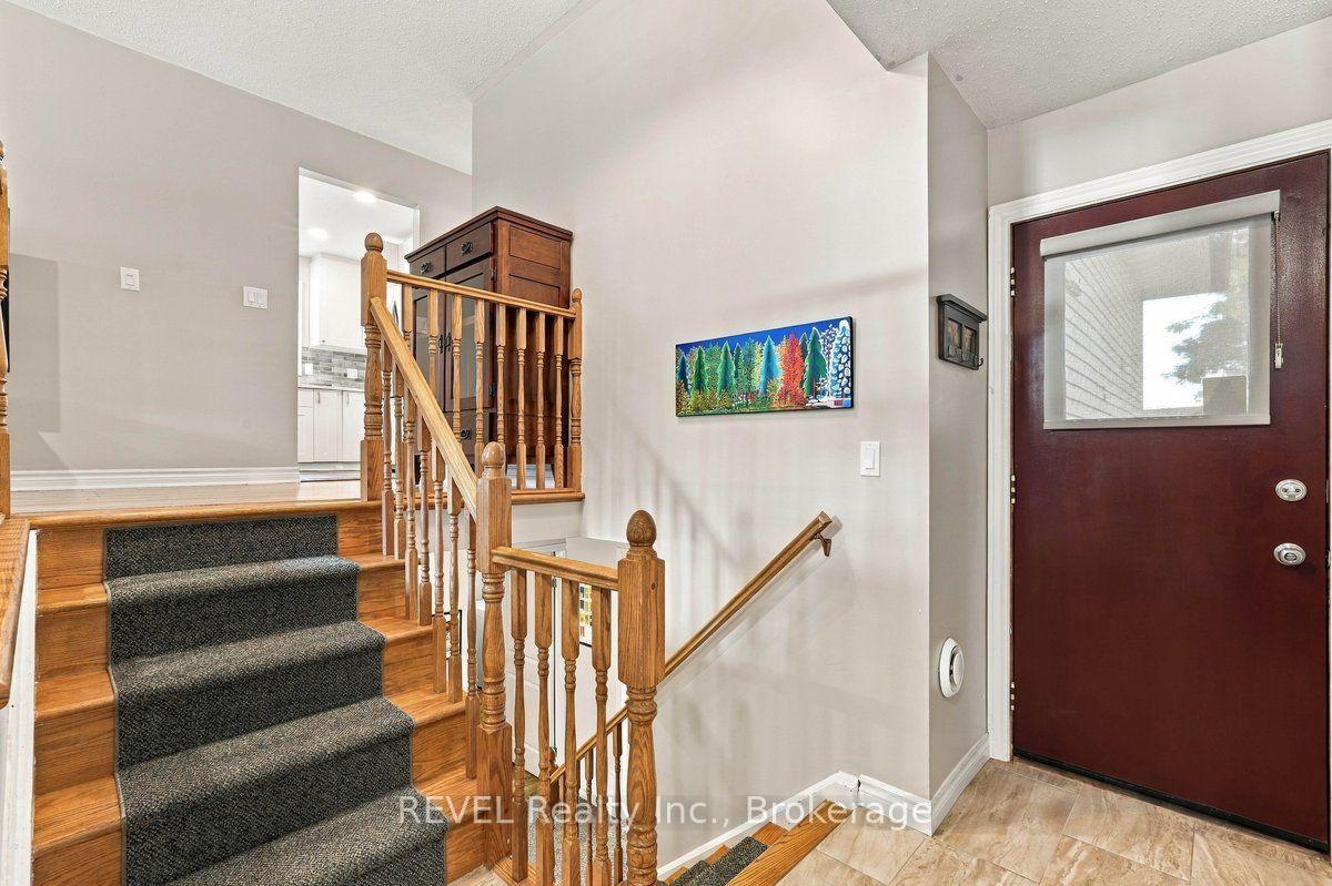 Photo 31 of 92 Maple Drive, Belleville, Belleville Ward — HOMEH