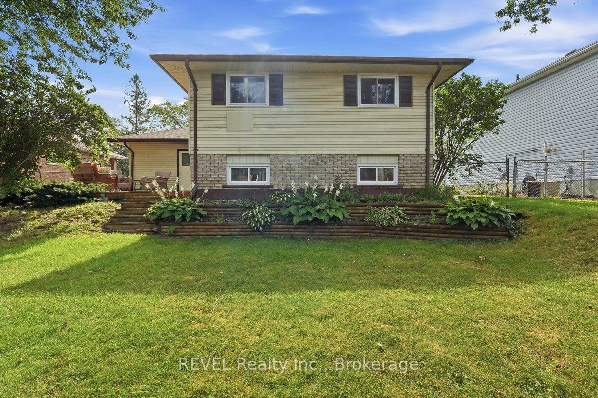 Photo 33 of 92 Maple Drive, Belleville, Belleville Ward — HOMEH