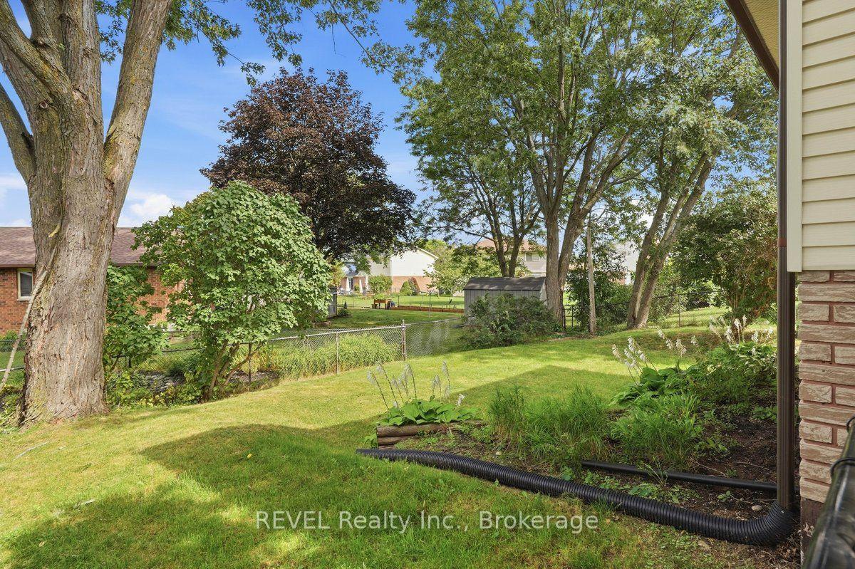 Photo 36 of 92 Maple Drive, Belleville, Belleville Ward — HOMEH