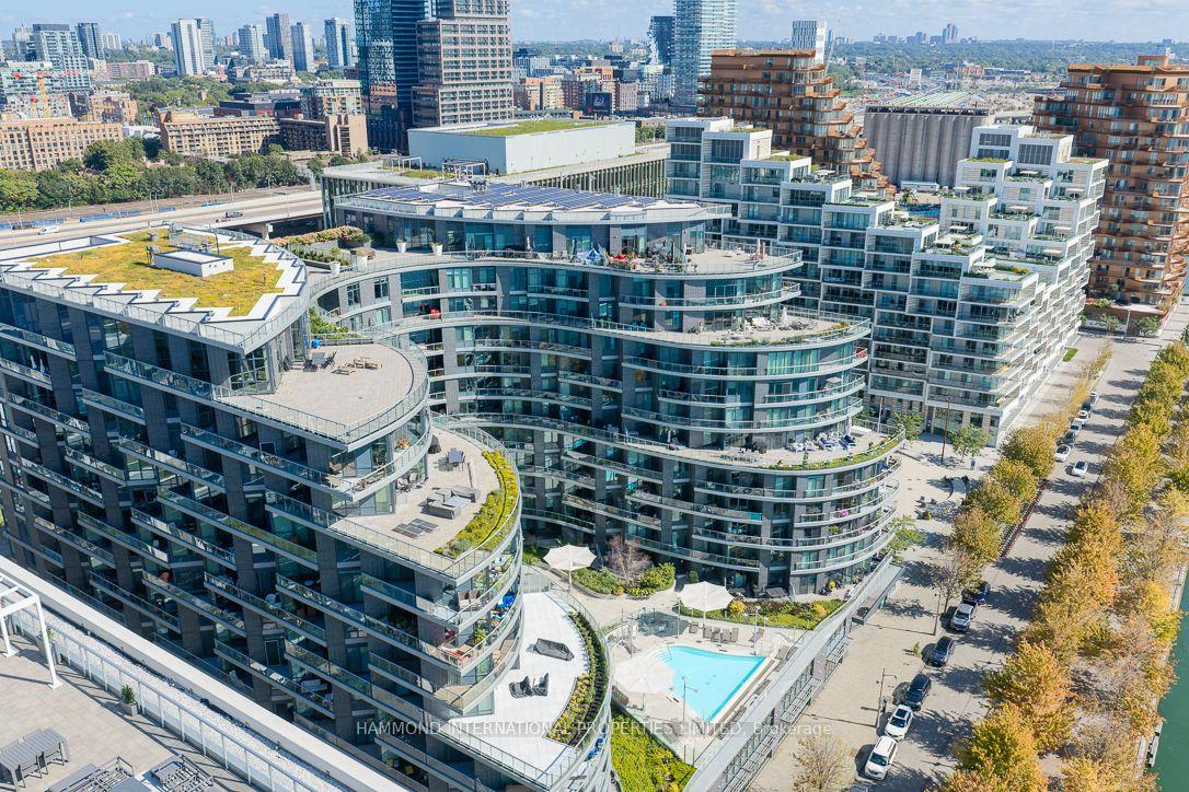 Photo 2 of Unit SPH10, 1 Edgewater Drive, Toronto, Waterfront Communities — HOMEH