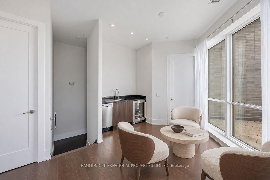 Photo 14 of Unit SPH10, 1 Edgewater Drive, Toronto, Waterfront Communities — HOMEH