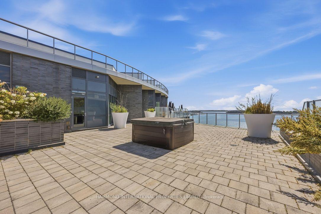 Photo 18 of Unit SPH10, 1 Edgewater Drive, Toronto, Waterfront Communities — HOMEH